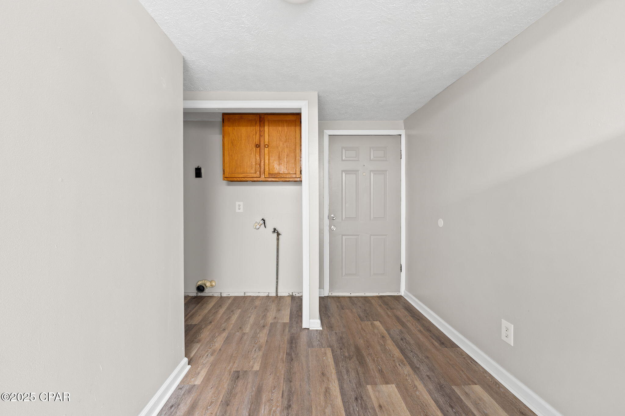 [No Recorded Subdiv] - Commercial Lease