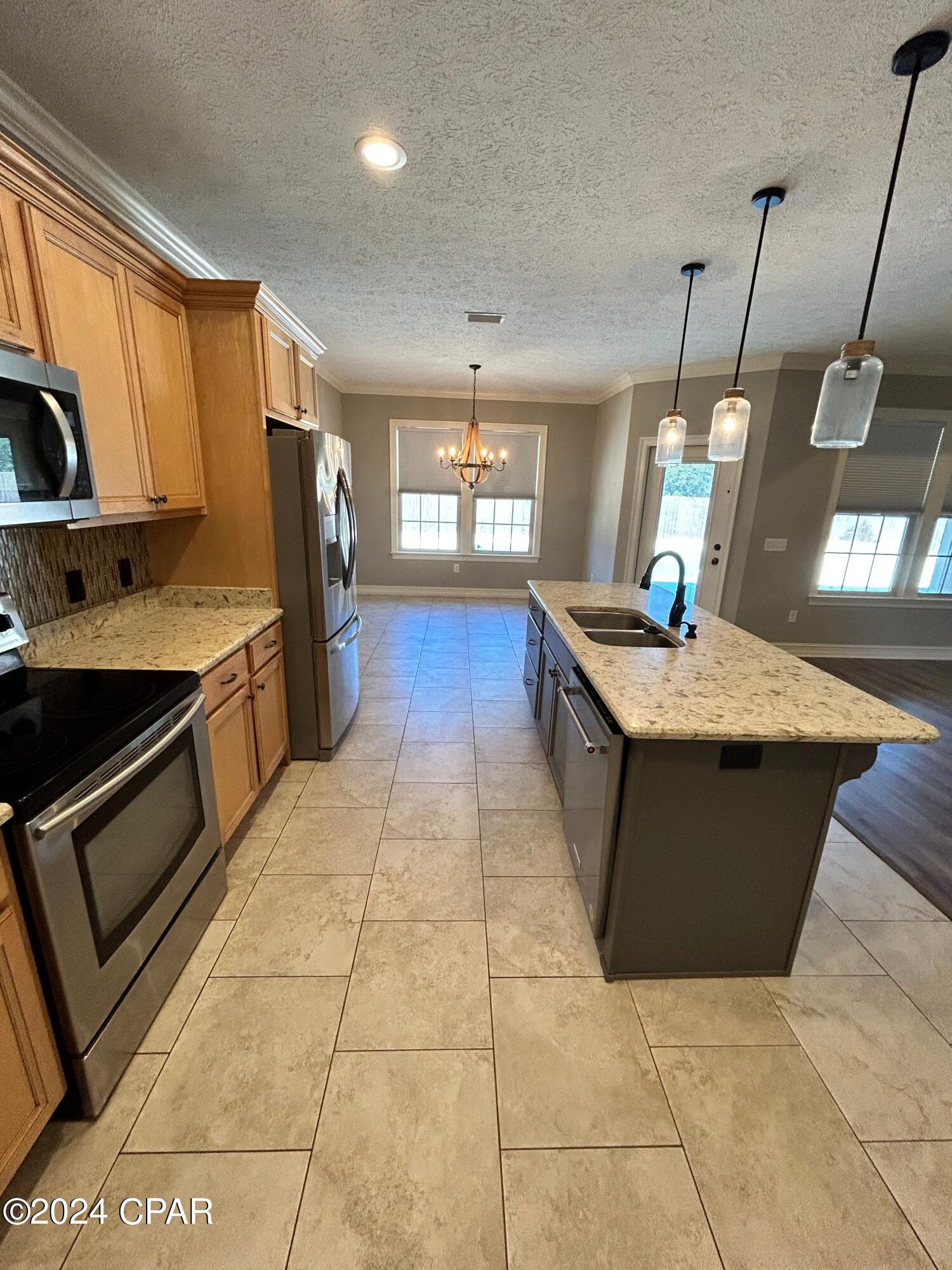 [No Recorded Subdiv] - Residential Lease