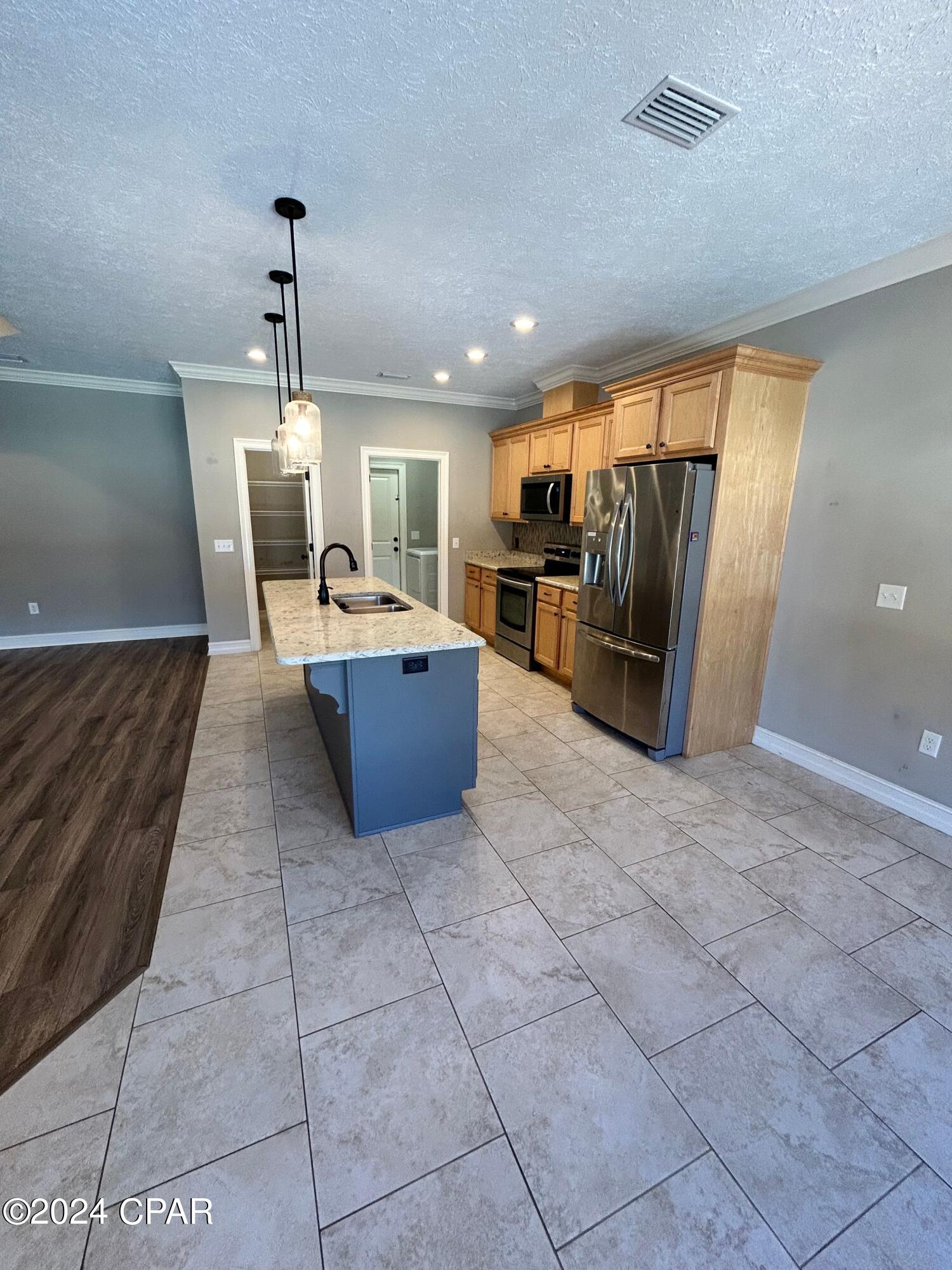 [No Recorded Subdiv] - Residential Lease