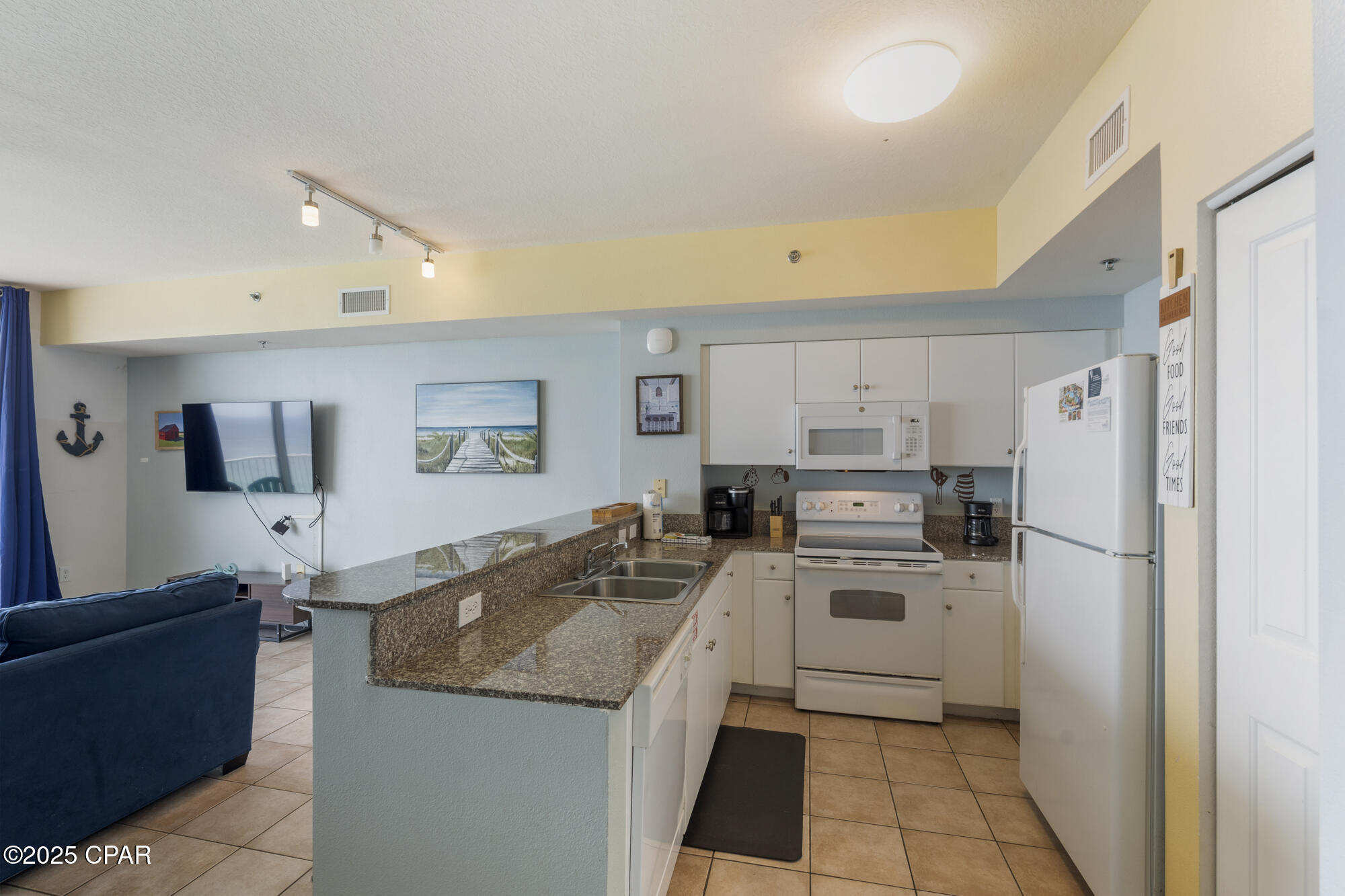 Shores Of Panama - Residential