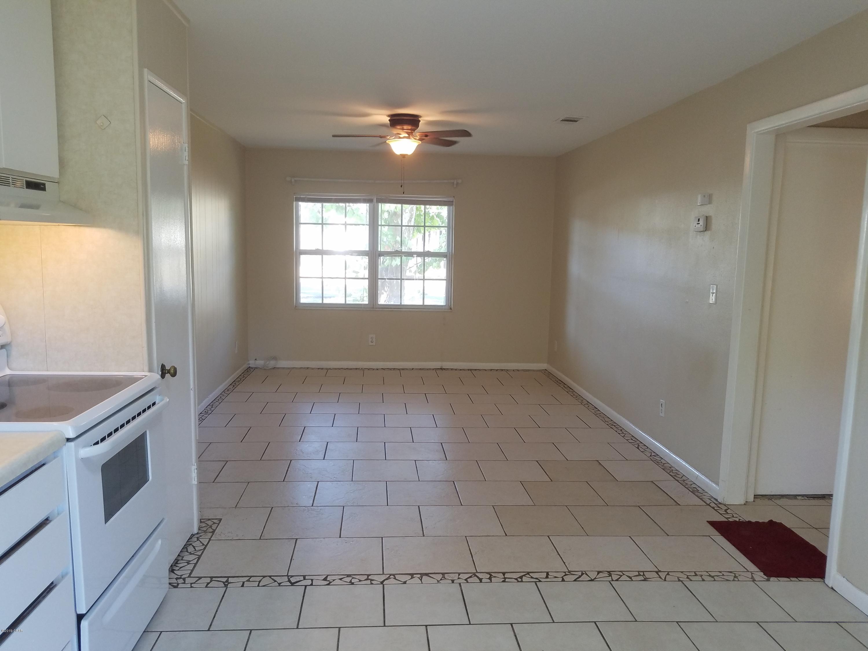 [No Recorded Subdiv] - Residential Lease