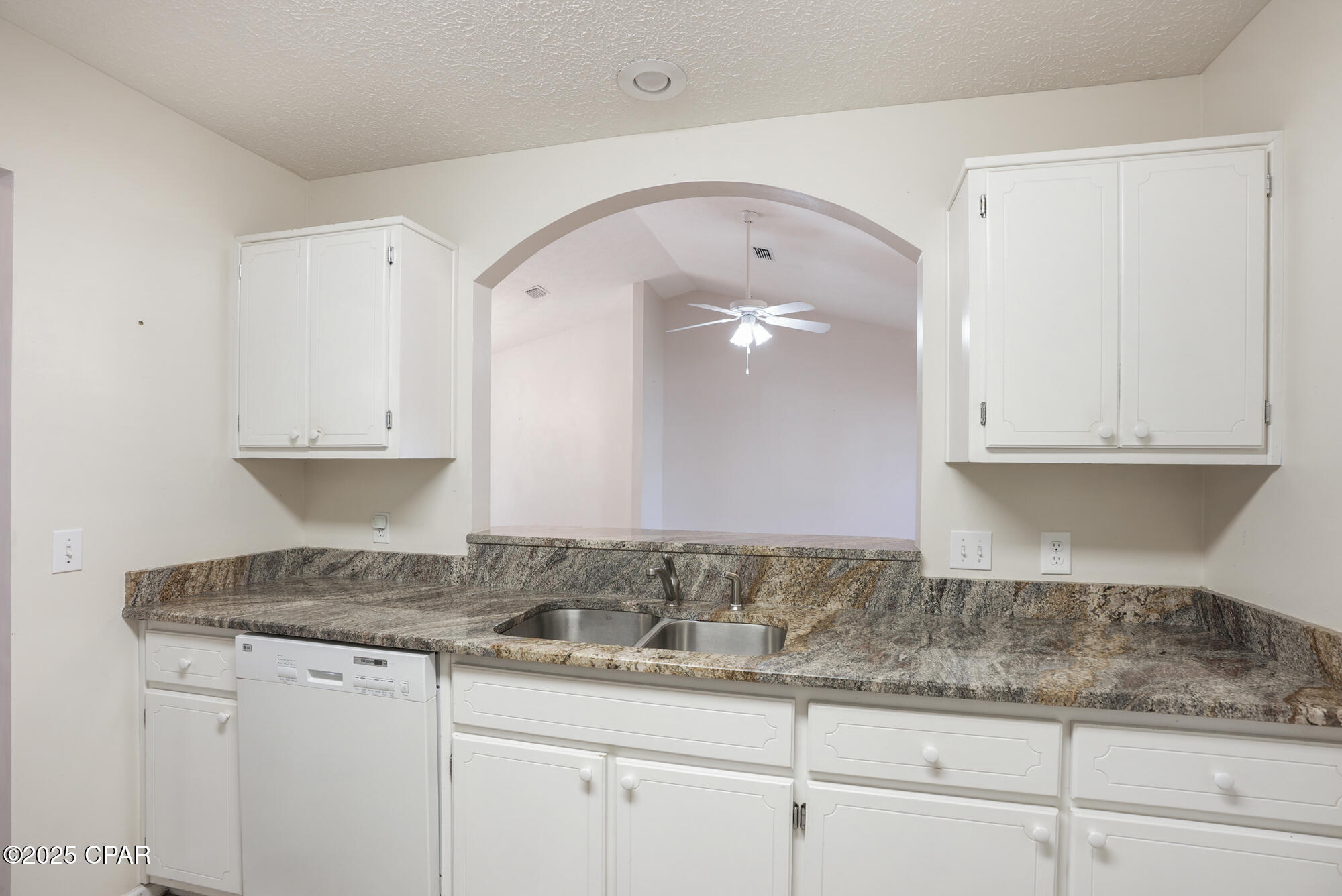 Bid-A-Wee Beach 1st Add - Residential