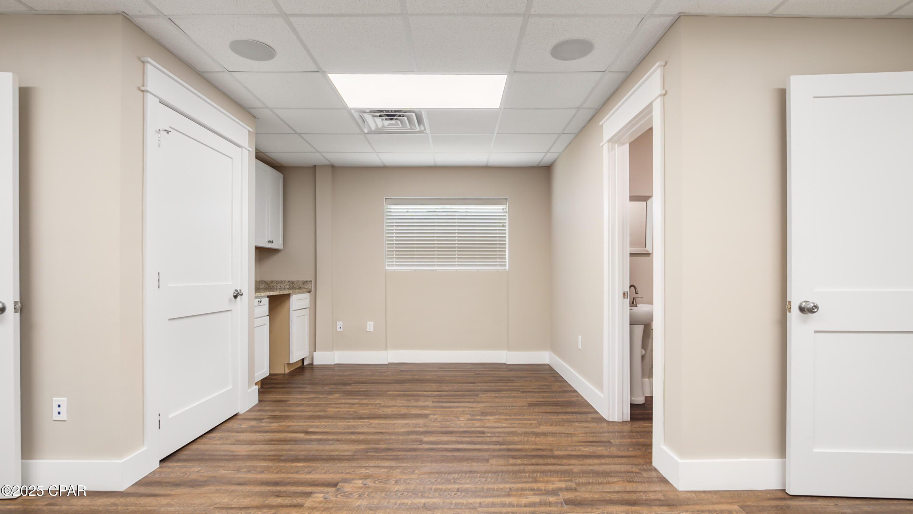 [No Recorded Subdiv] - Commercial Lease