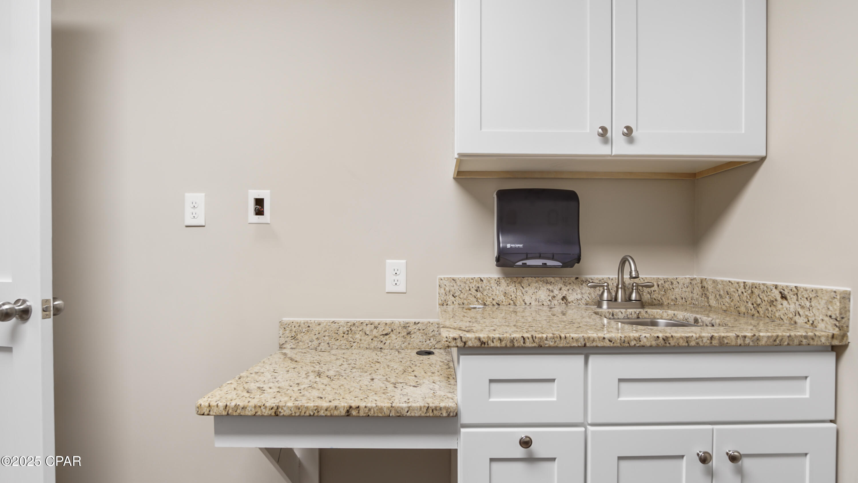 [No Recorded Subdiv] - Commercial Lease