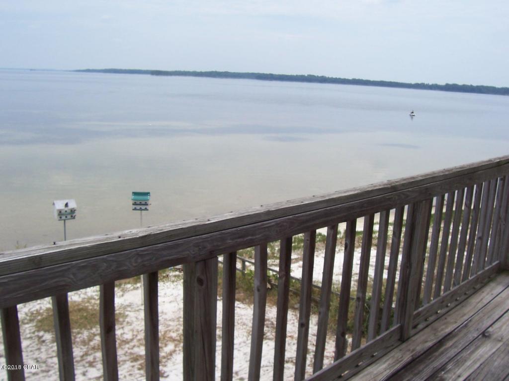 Oakshore Villas Twnhs - Residential