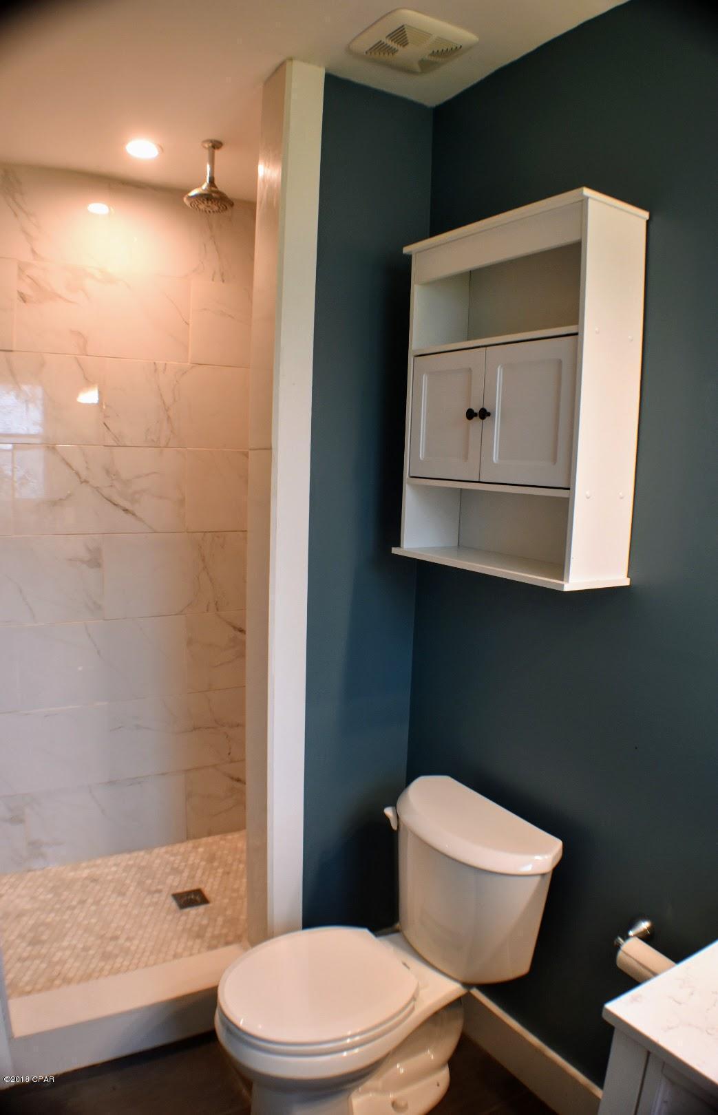 Towne & Country Lake Estates - Residential