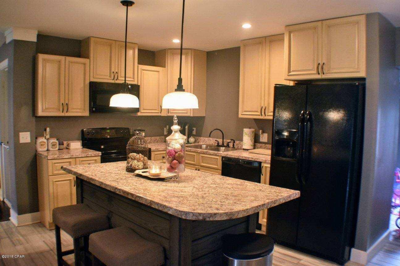 Towne & Country Lake Estates - Residential