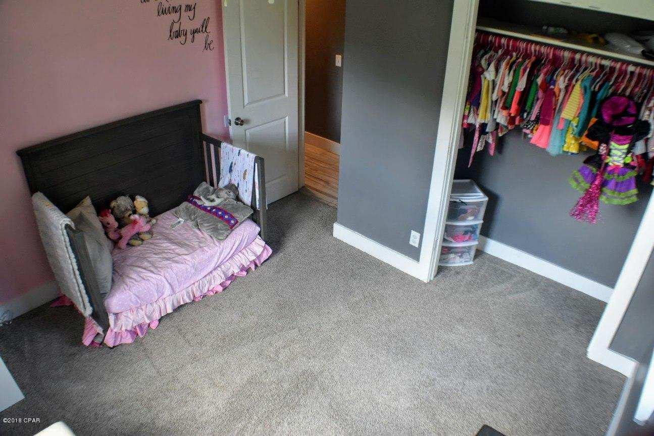 Towne & Country Lake Estates - Residential