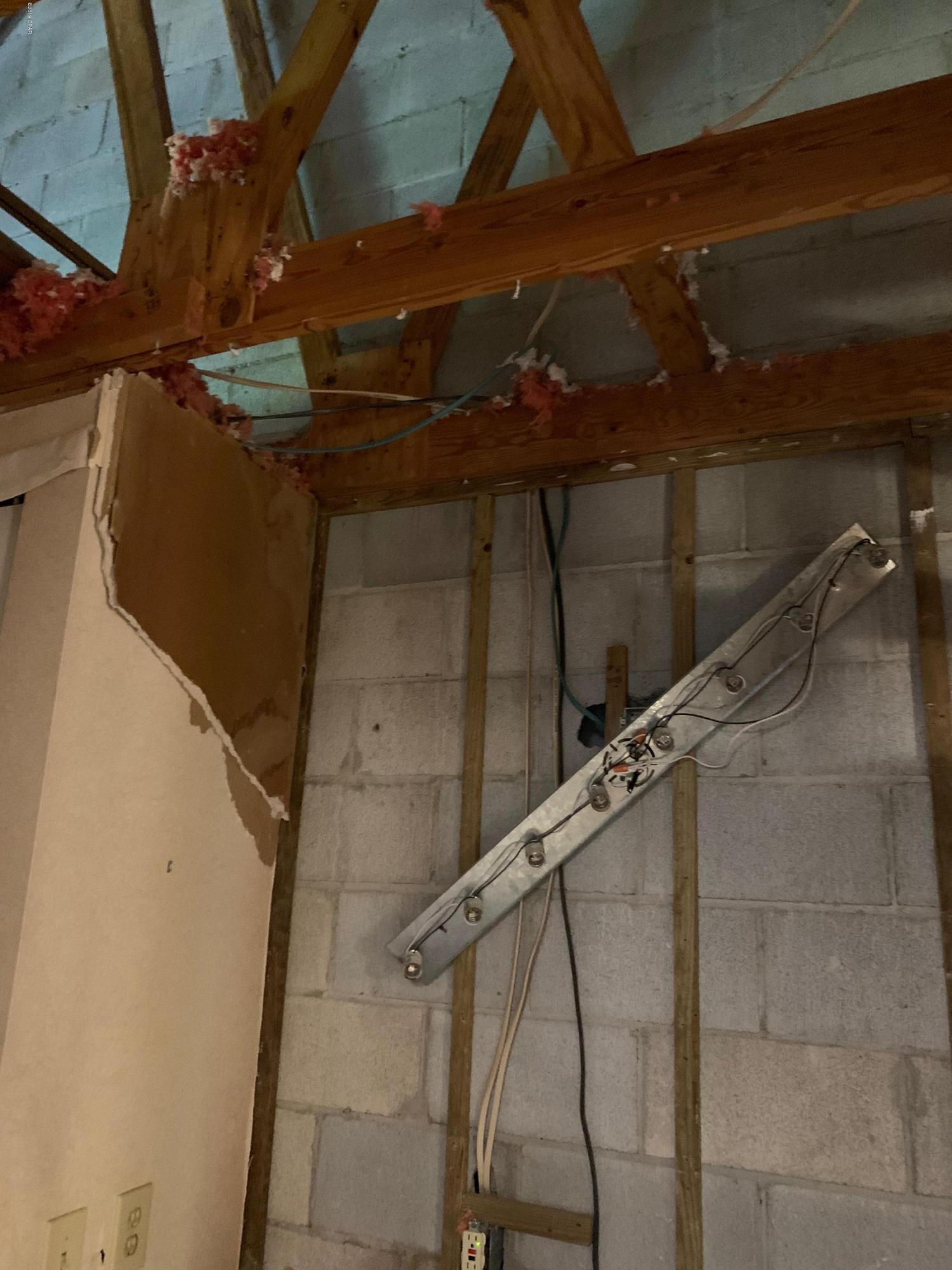 Bay Point Harbour Villas - Residential