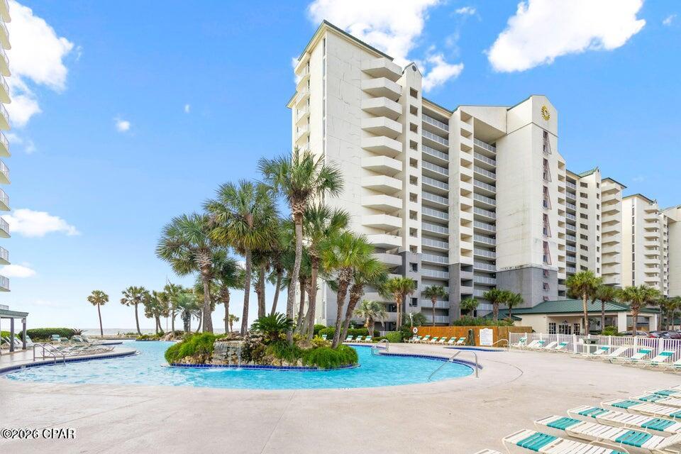 Long Beach Towers III - Residential