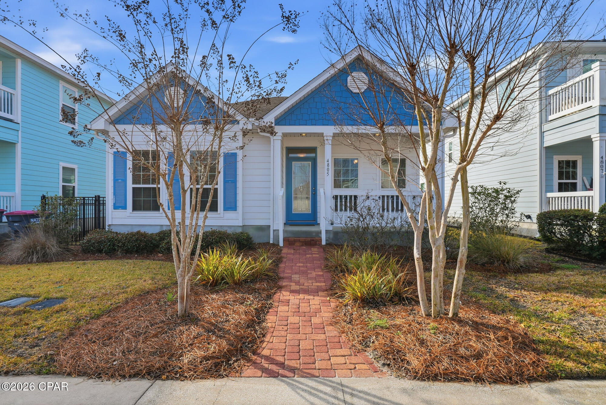 Magnolia Bay Club - Residential