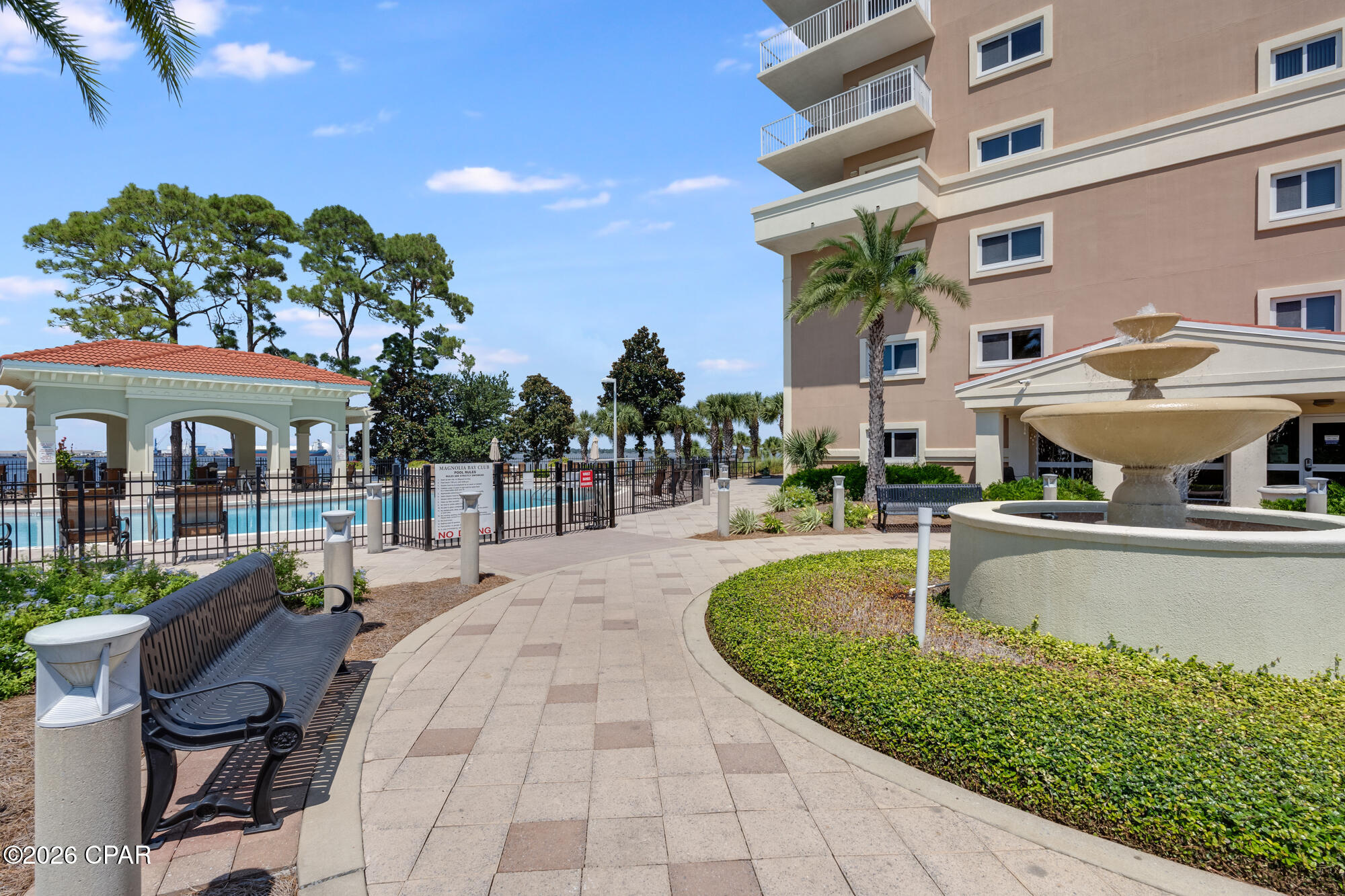 Magnolia Bay Club - Residential