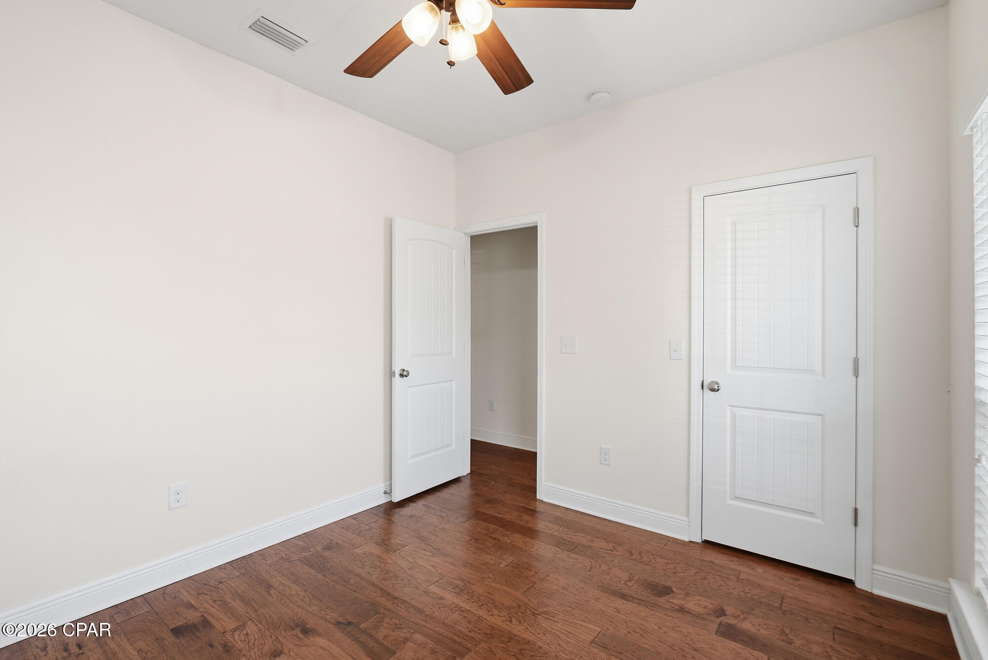 Magnolia Bay Club - Residential