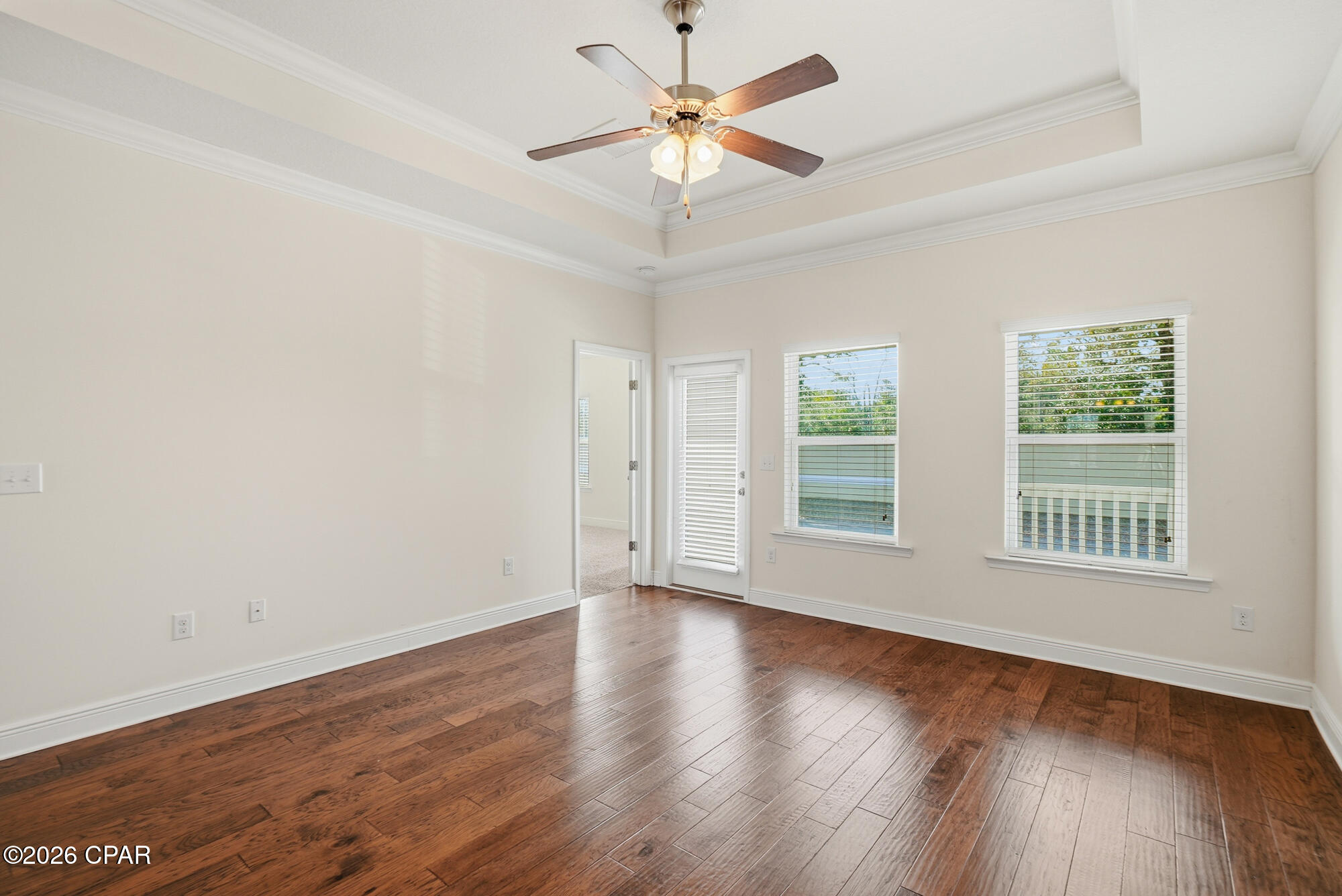 Magnolia Bay Club - Residential