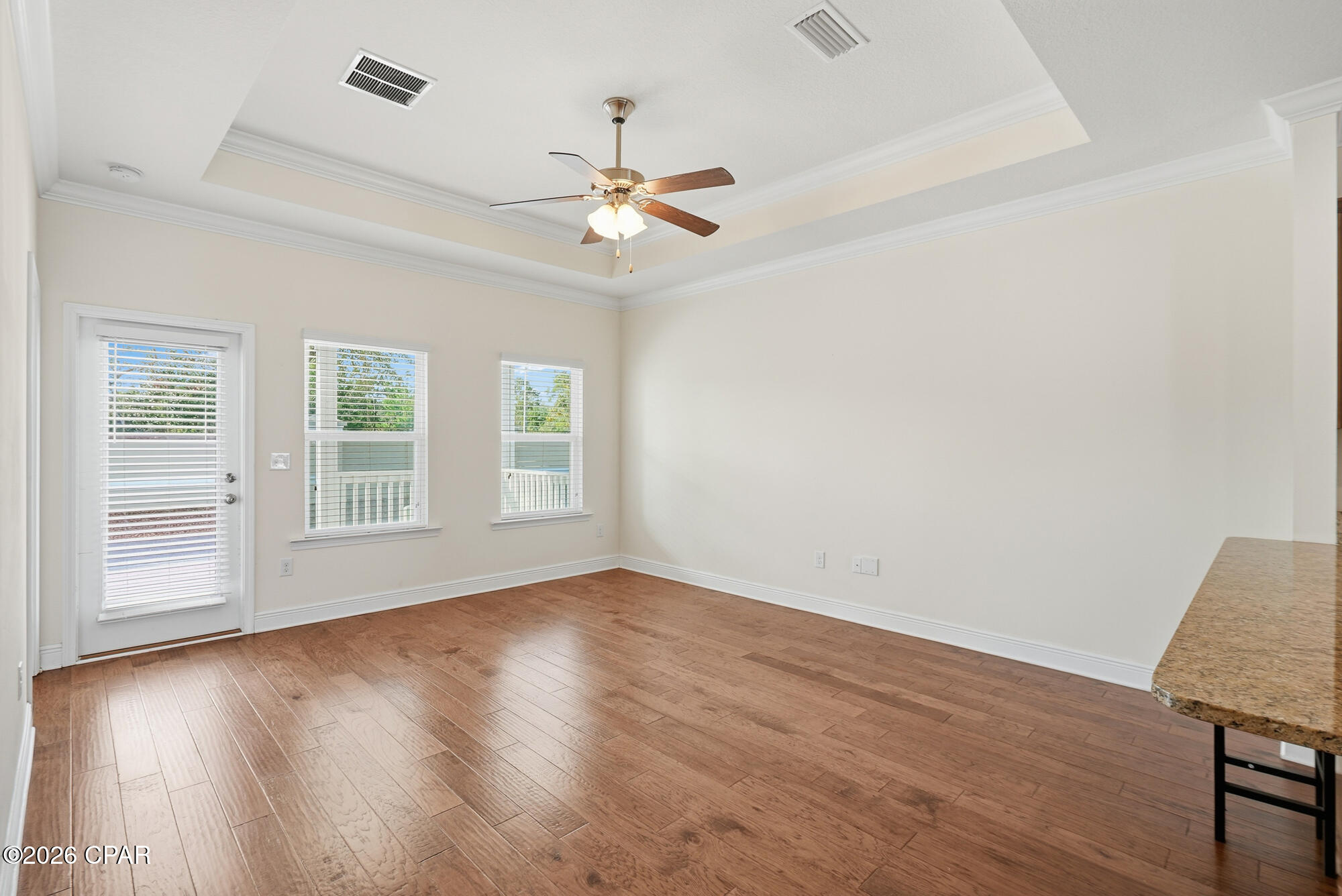 Magnolia Bay Club - Residential