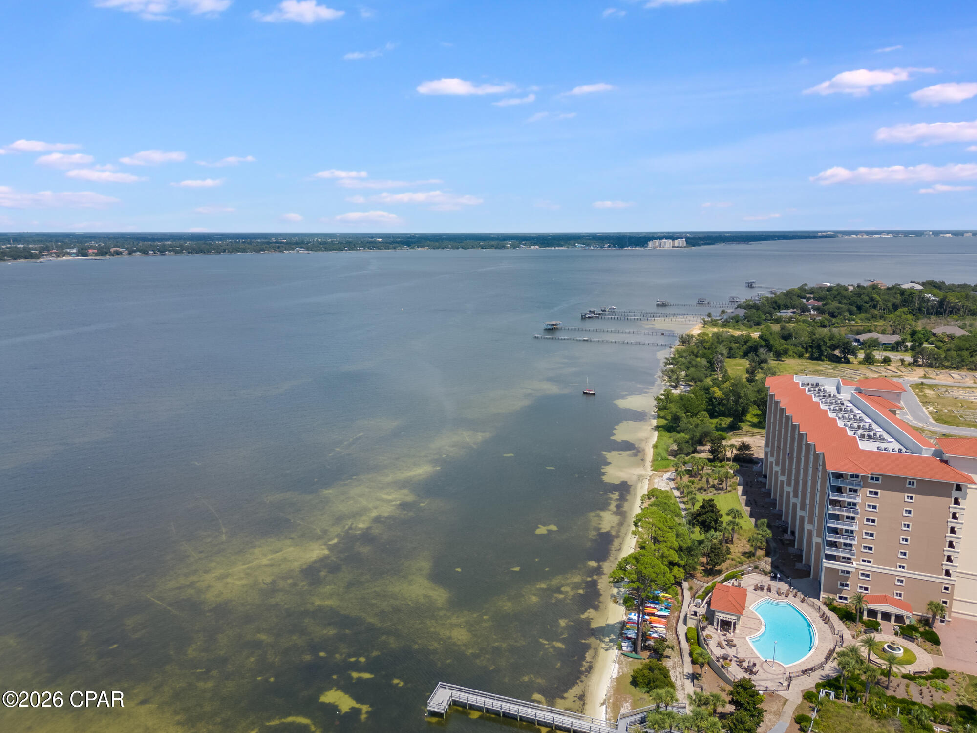 Magnolia Bay Club - Residential