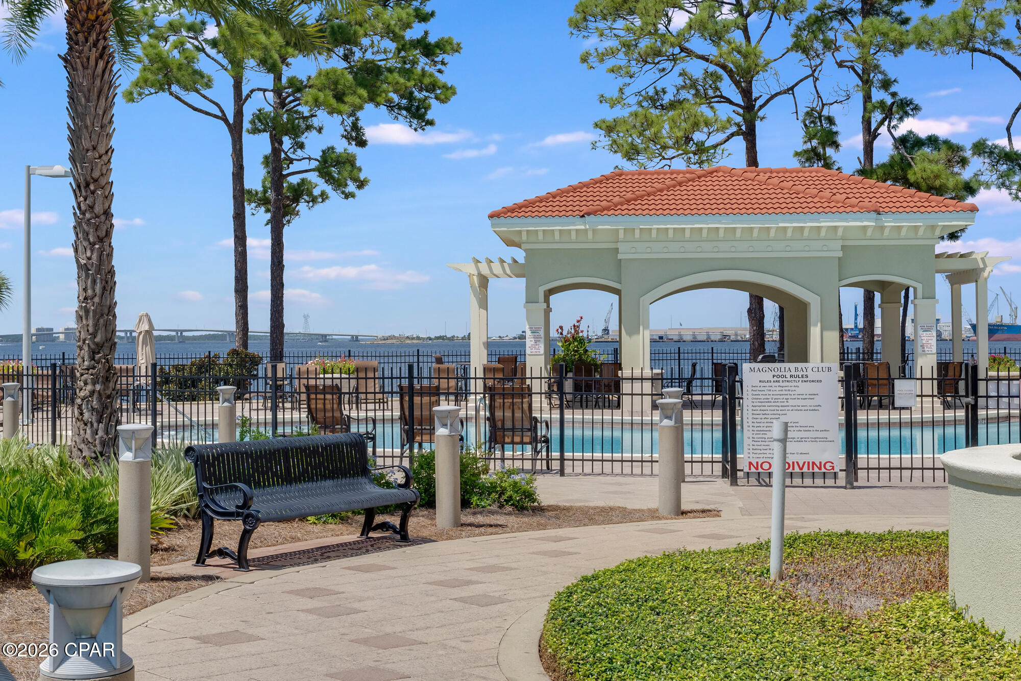 Magnolia Bay Club - Residential