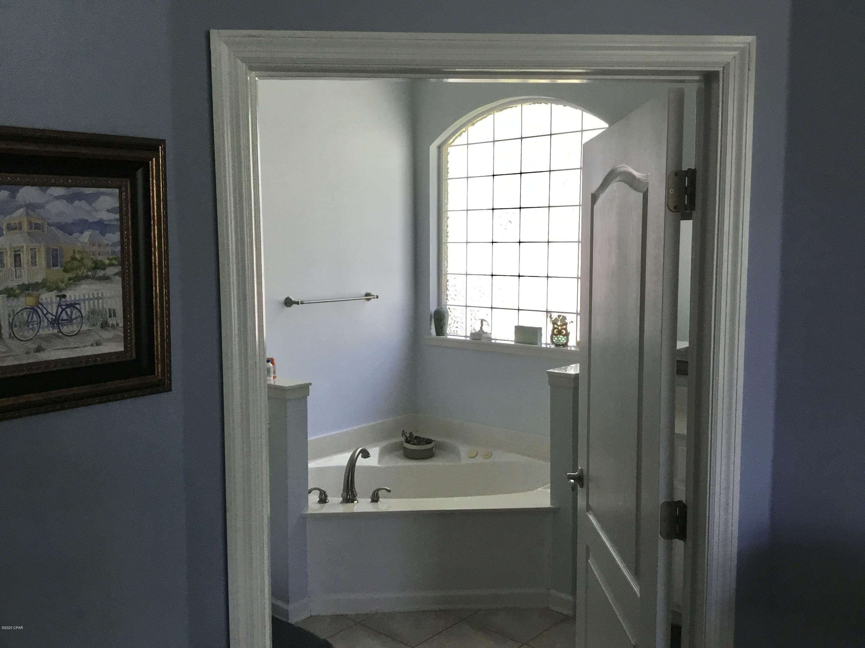 Dolphin Bay Ph II - Residential