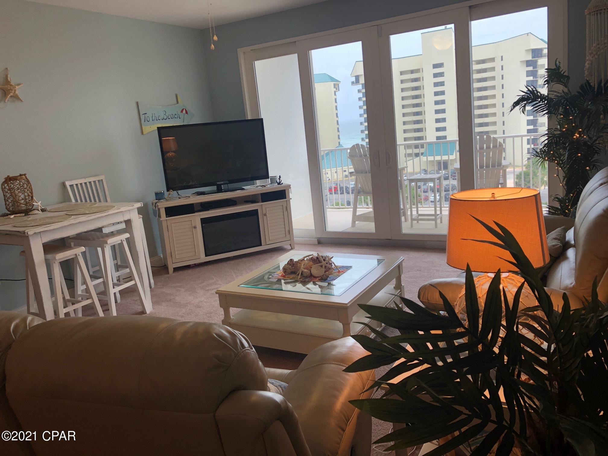 Laketown Wharf - Residential