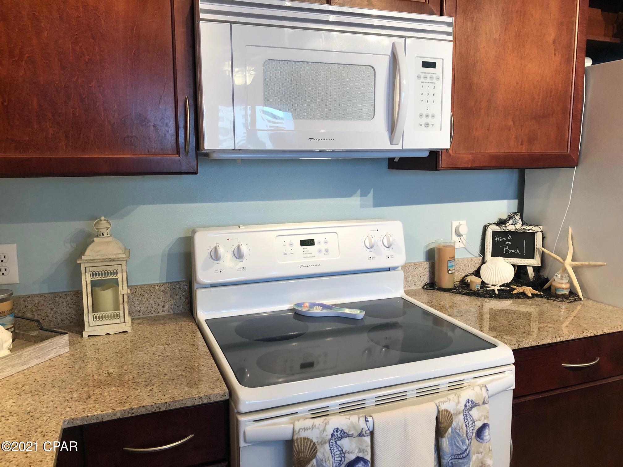 Laketown Wharf - Residential