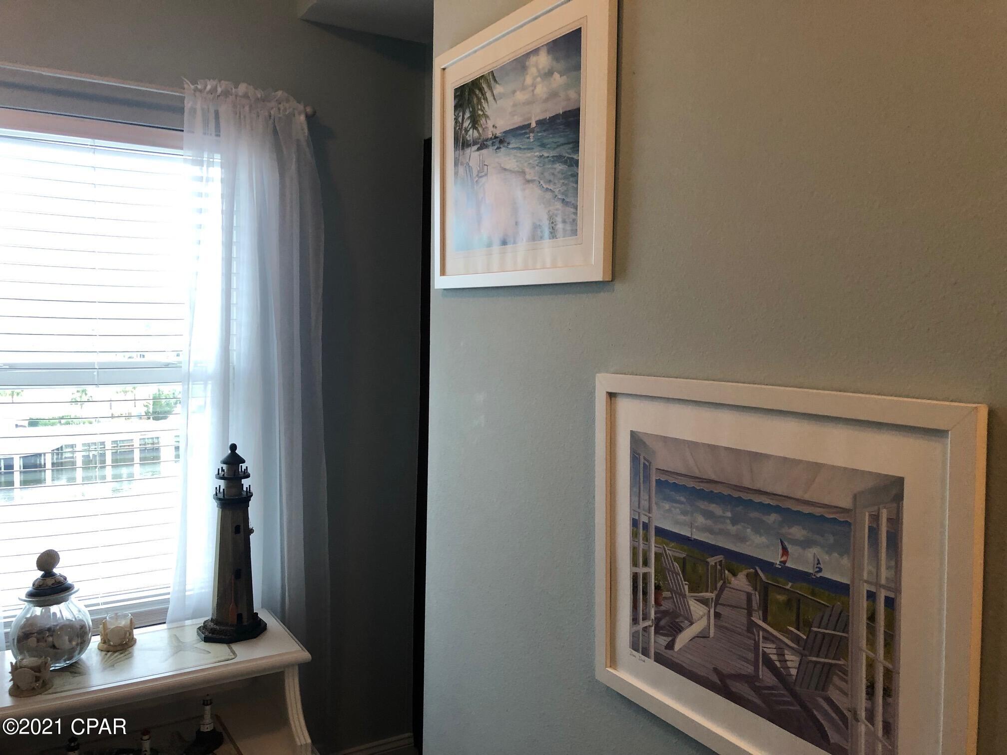 Laketown Wharf - Residential