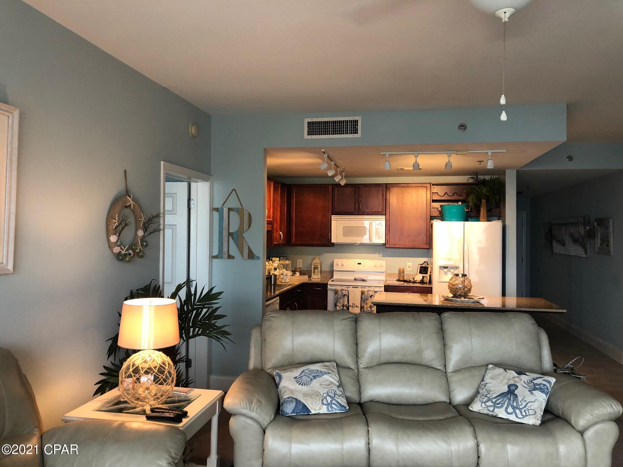 Laketown Wharf - Residential