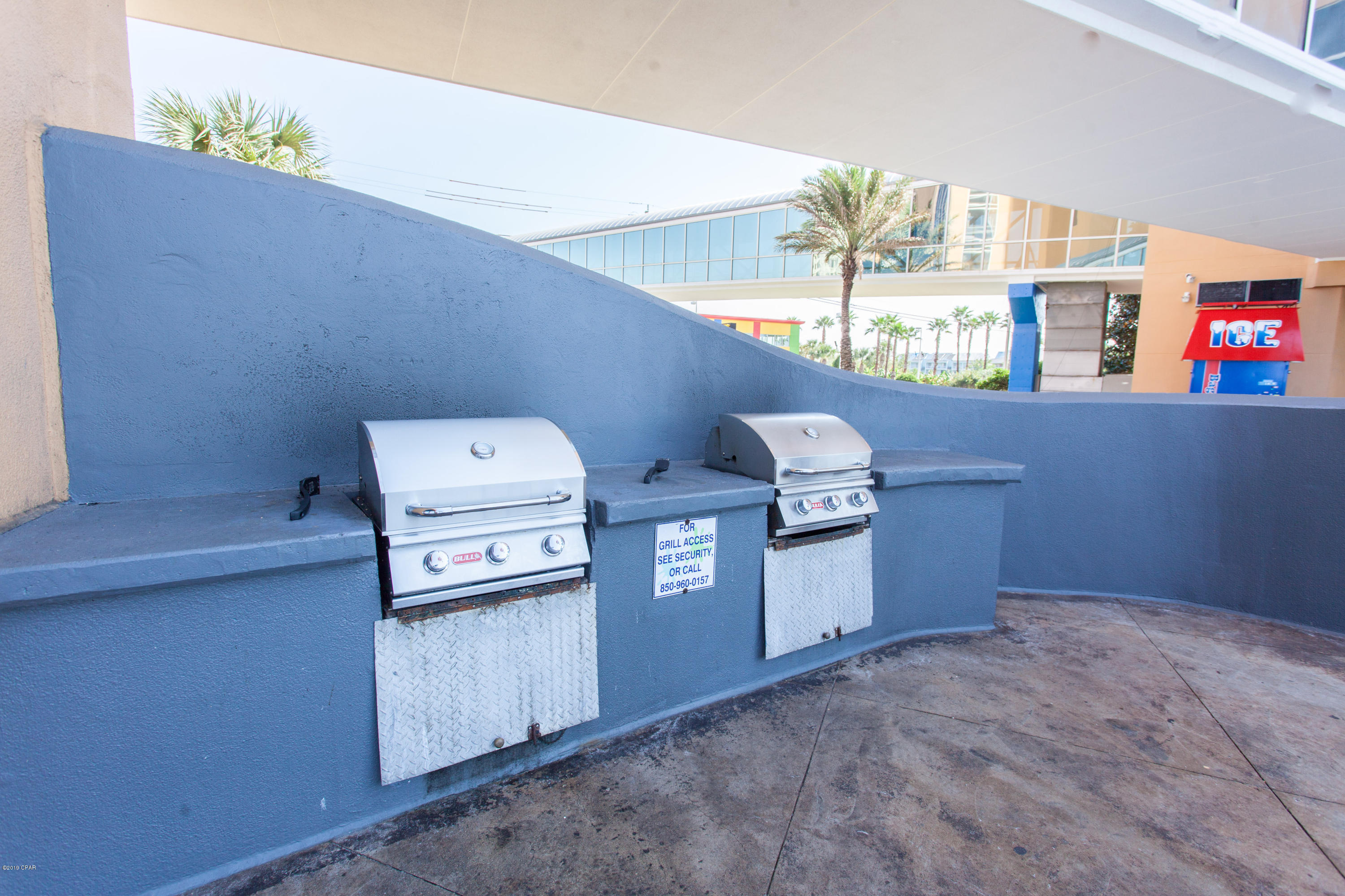 Splash Condo - Residential