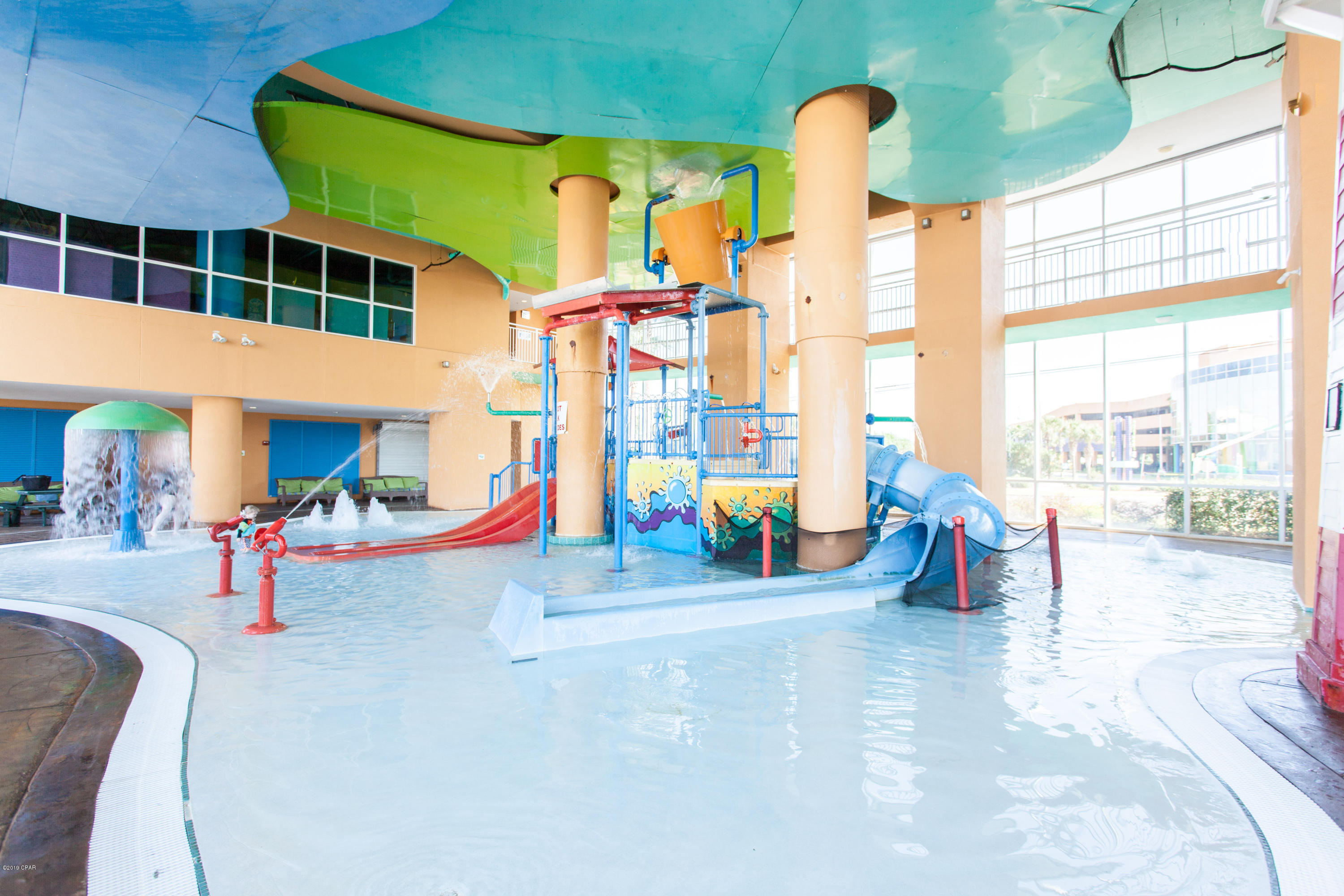 Splash Condo - Residential