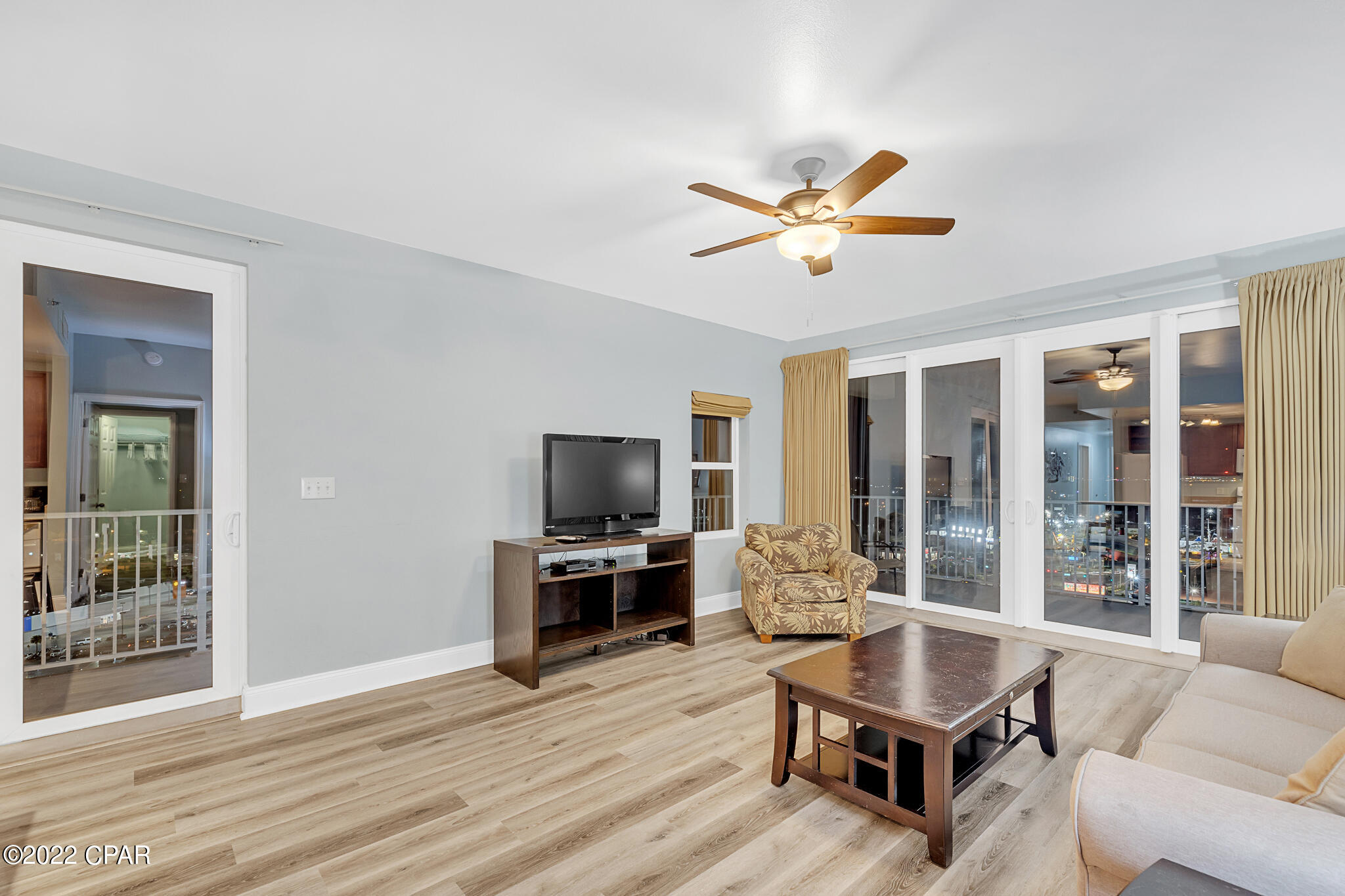 Laketown Wharf - Residential