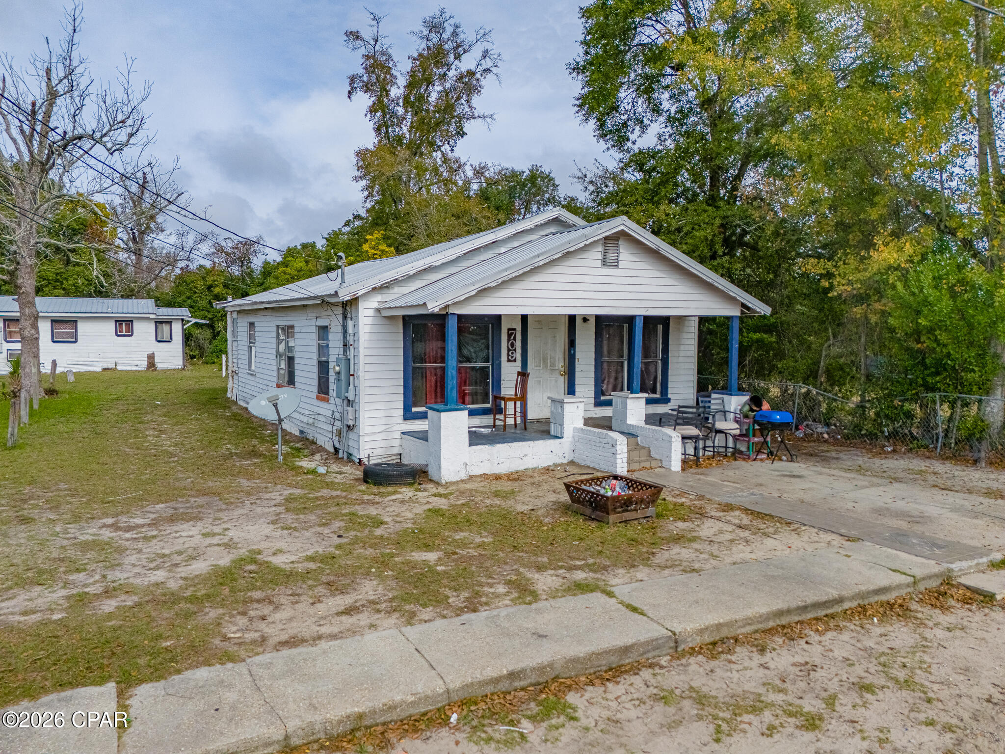 [No Recorded Subdiv] - Residential