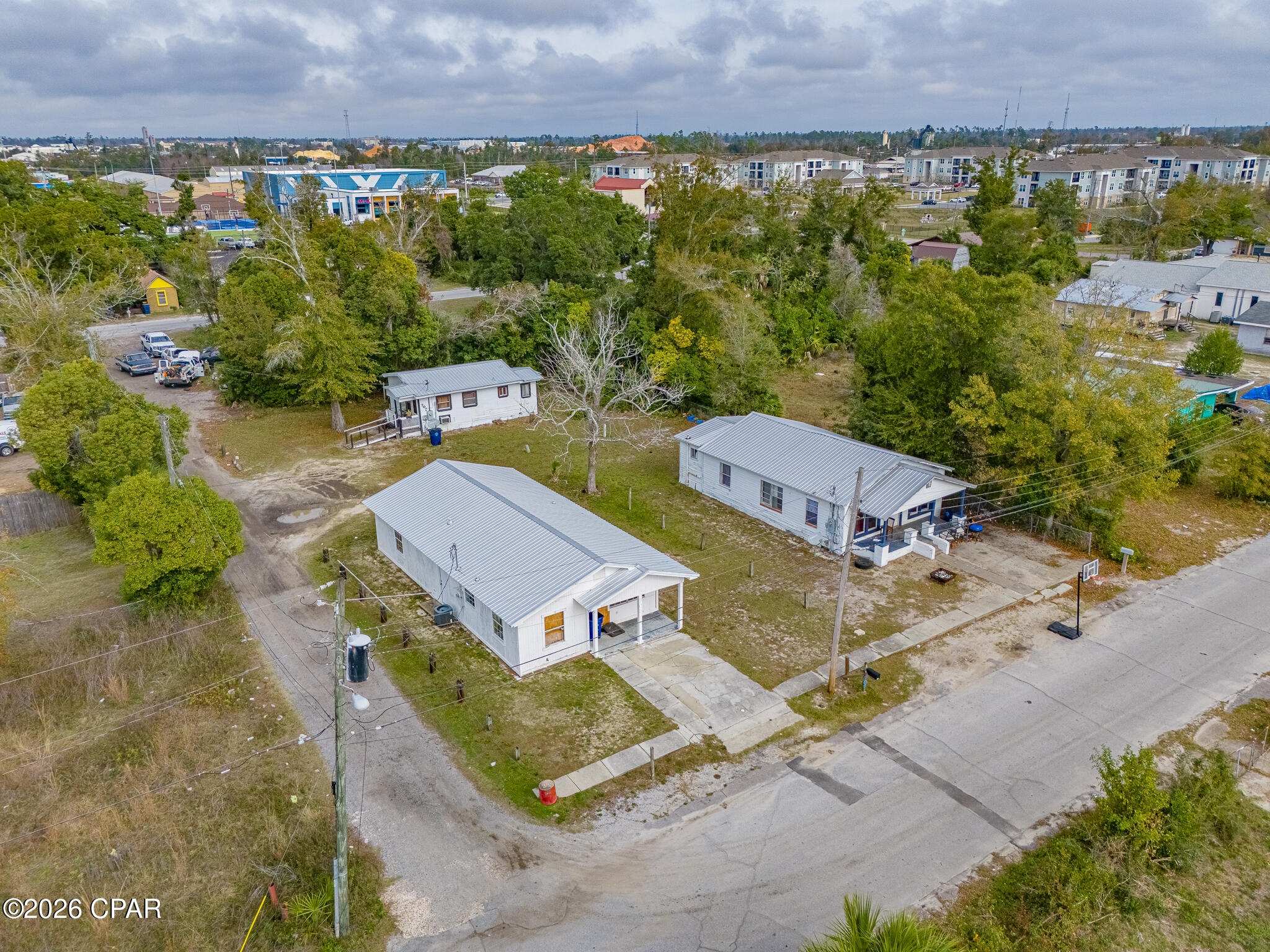 [No Recorded Subdiv] - Residential