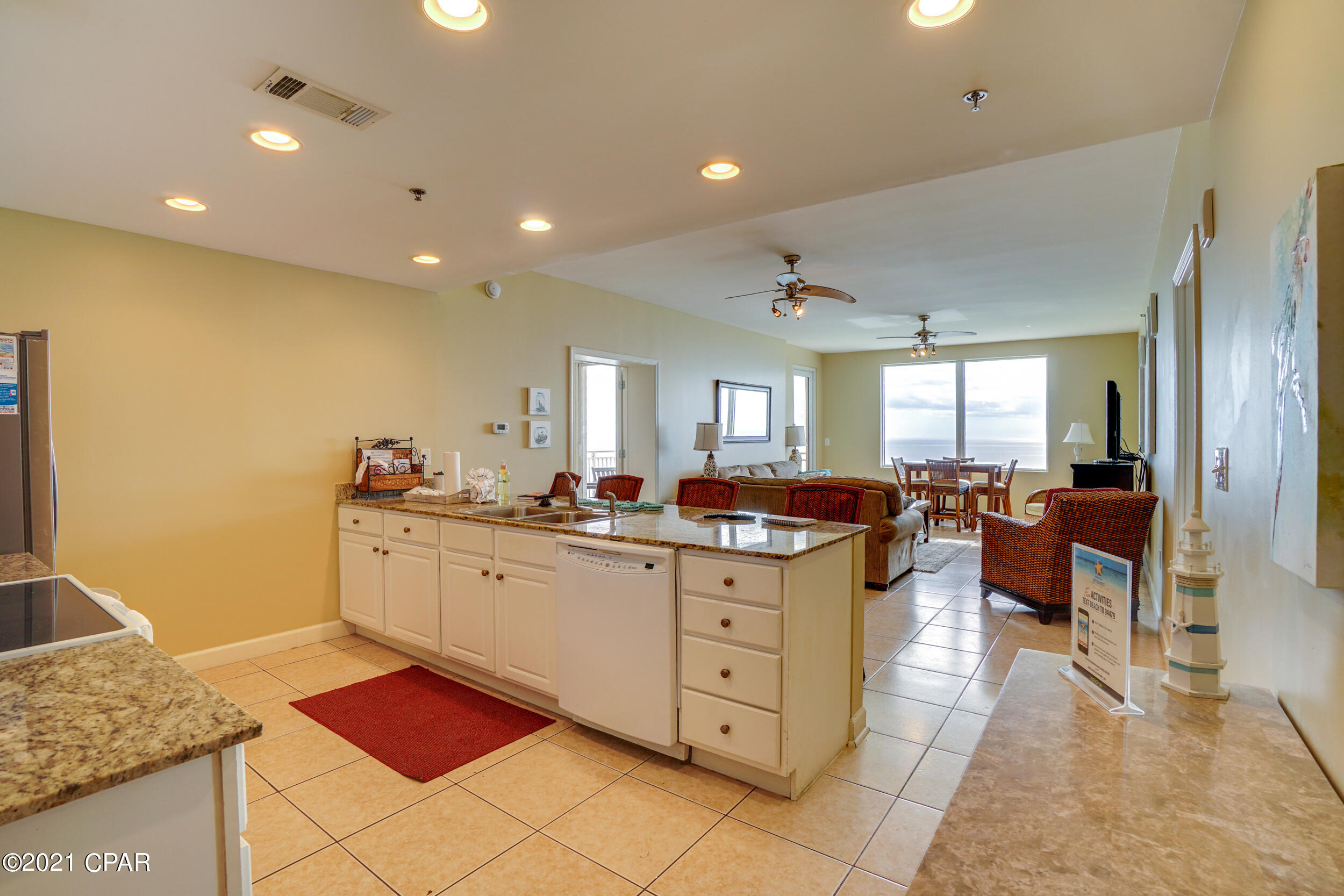 Splash Condo - Residential