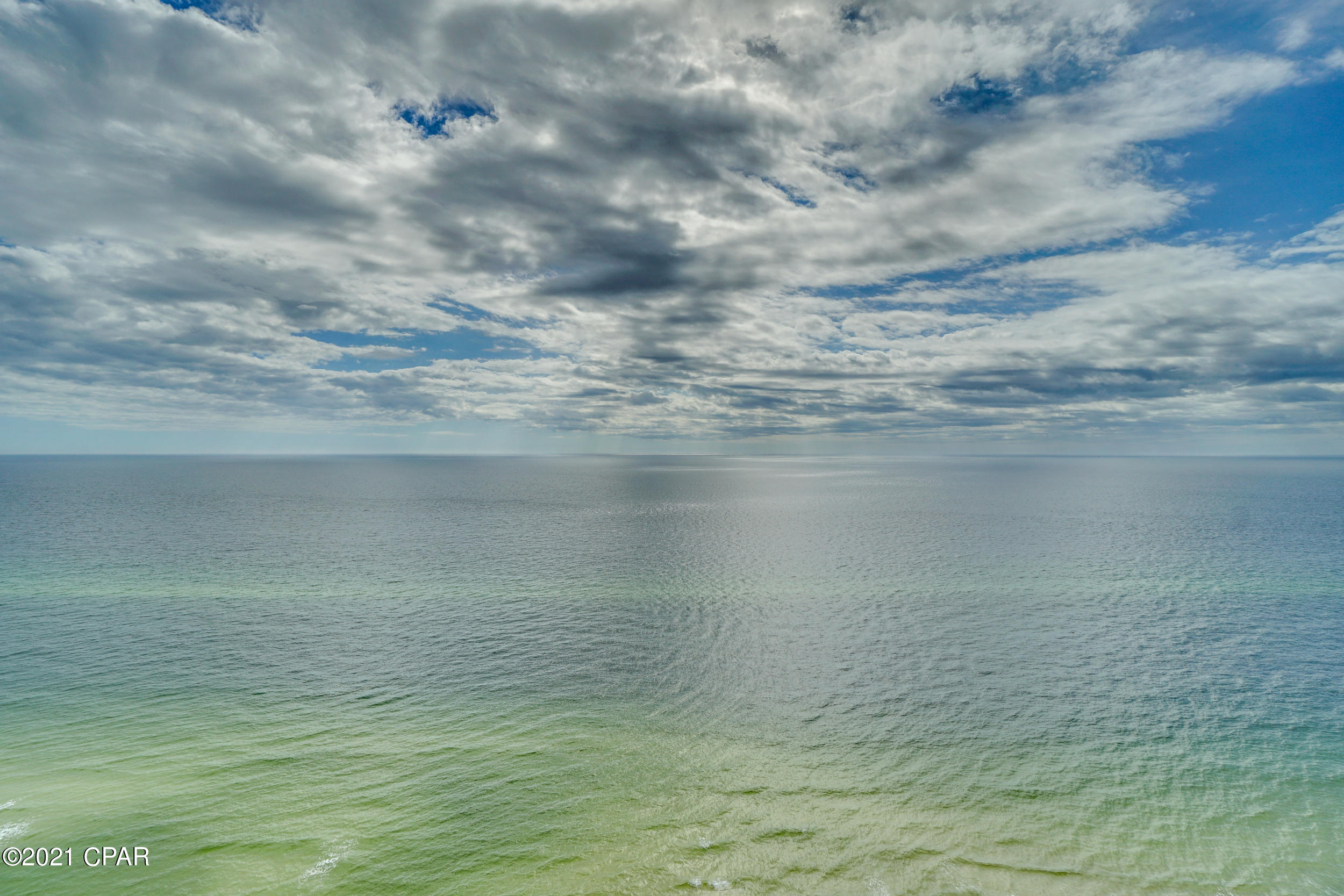 Splash Condo - Residential