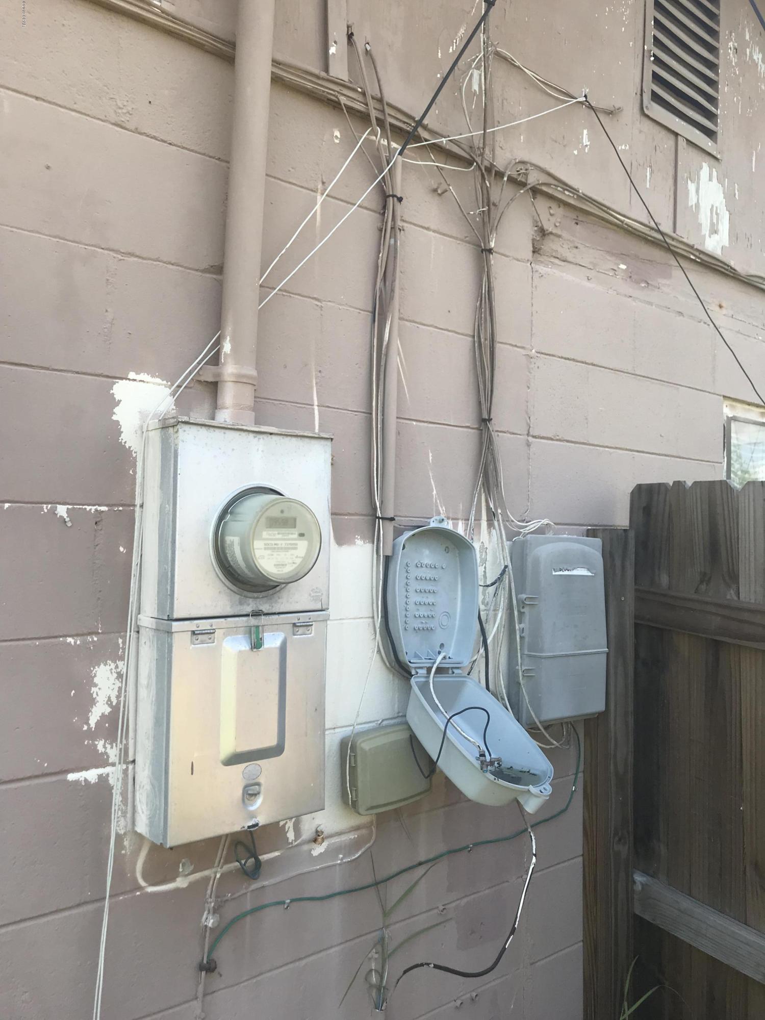 [No Recorded Subdiv] - Residential