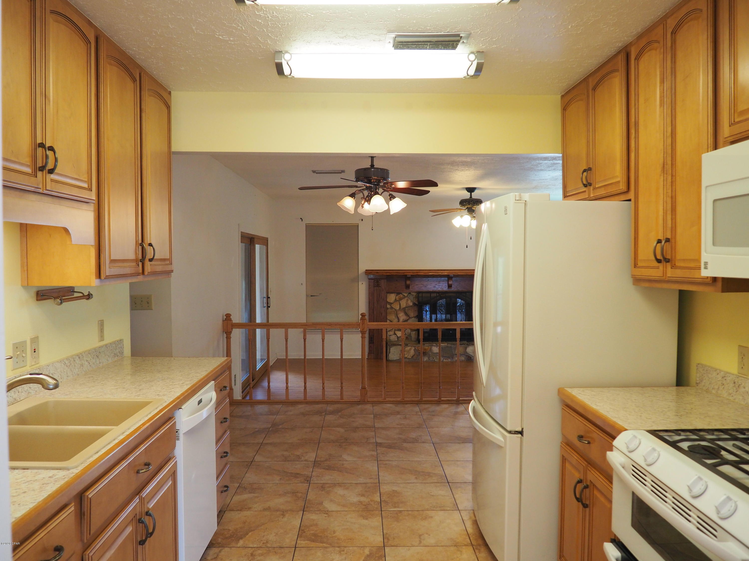 Imperial Oaks - Residential