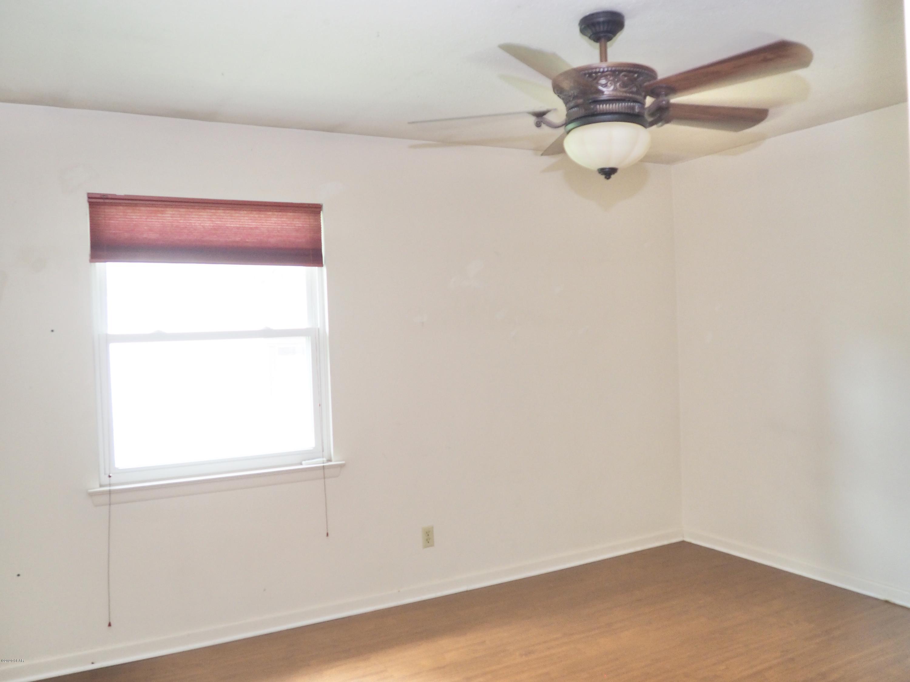 Imperial Oaks - Residential