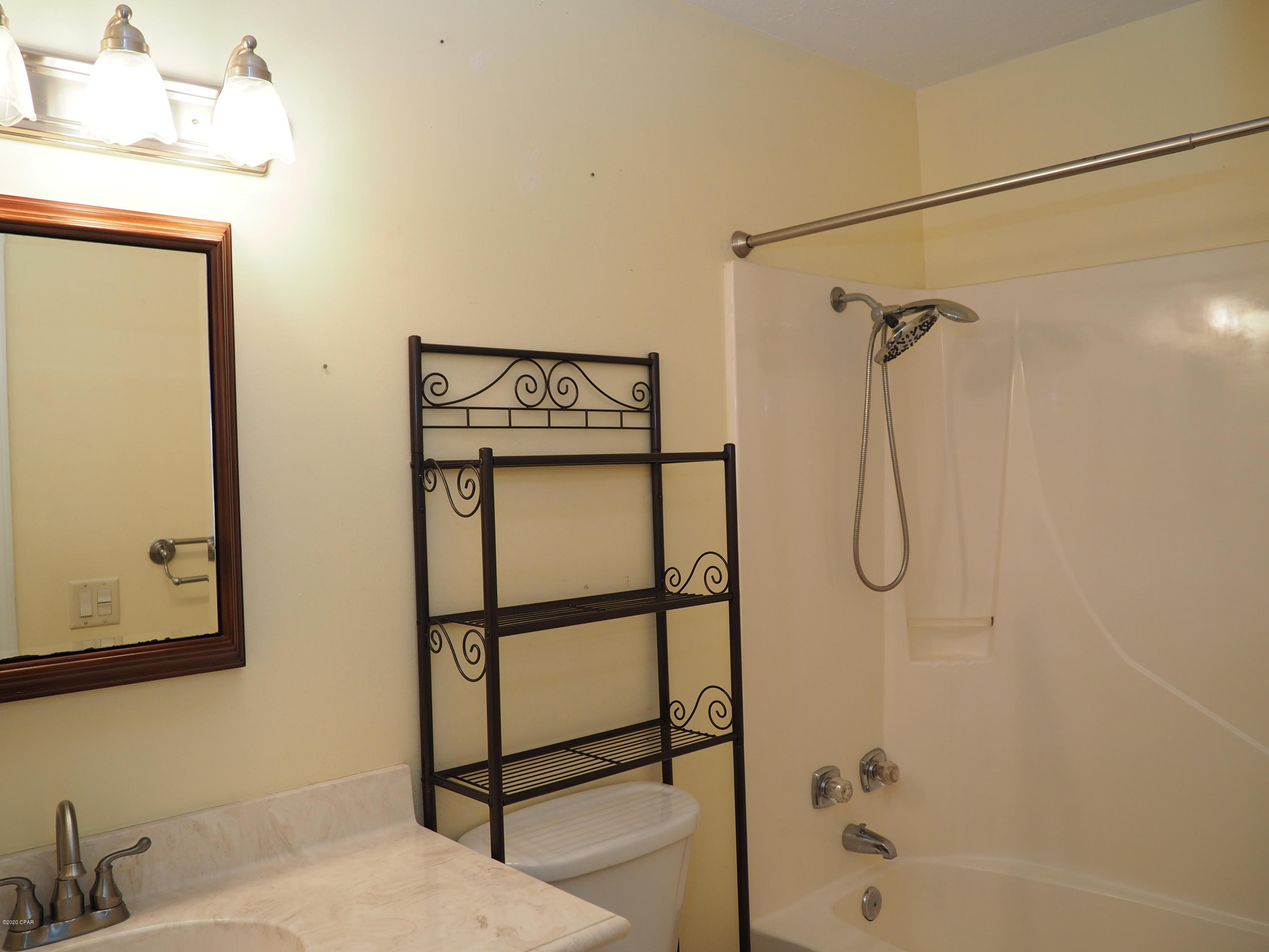 Imperial Oaks - Residential