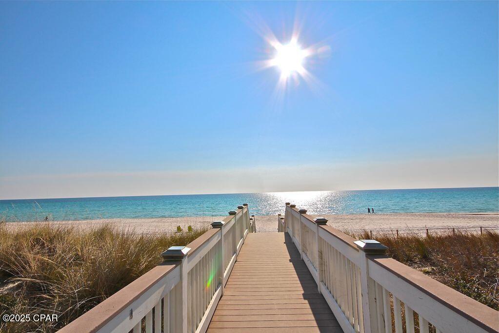 Sterling Breeze - Residential