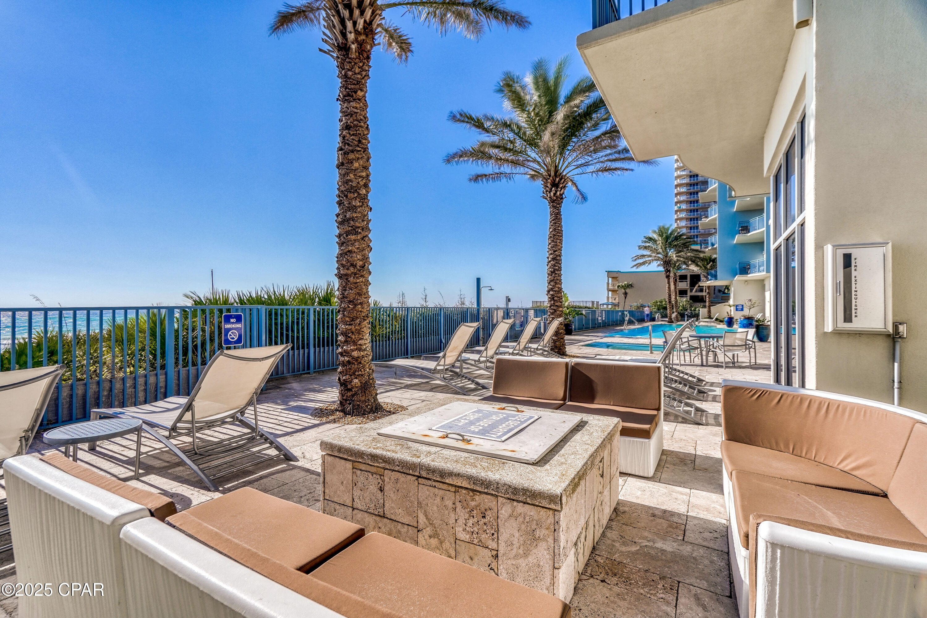 Sterling Breeze - Residential