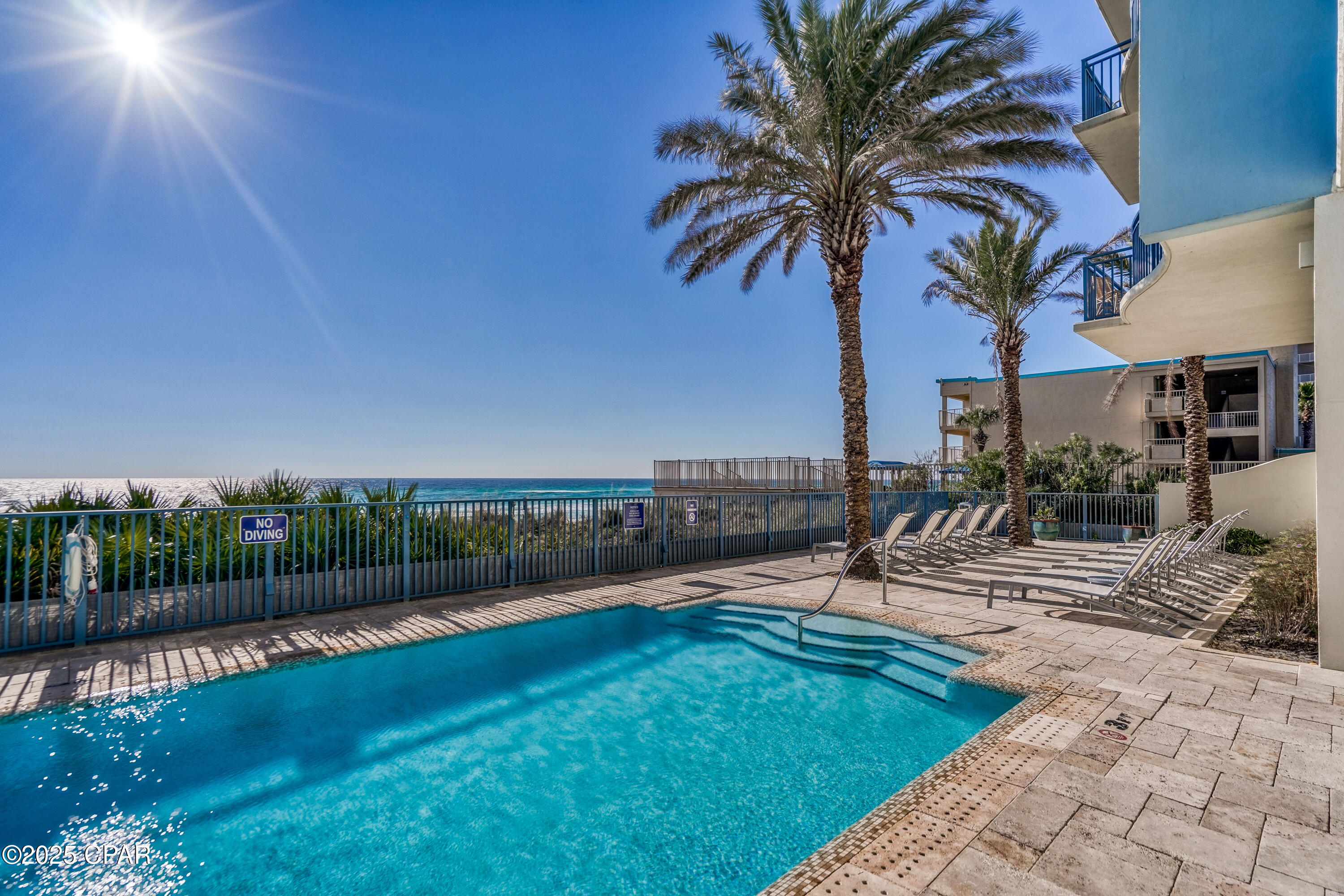 Sterling Breeze - Residential