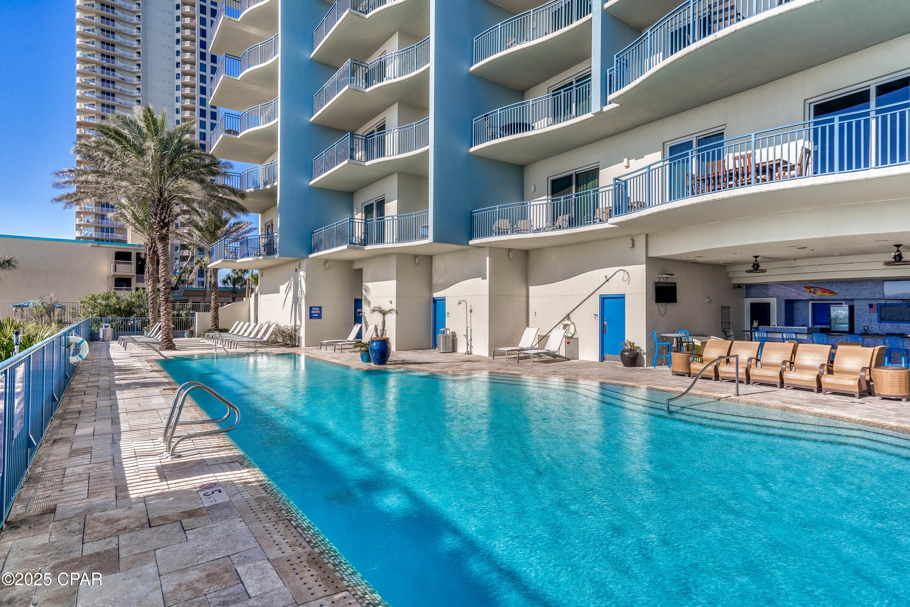 Sterling Breeze - Residential