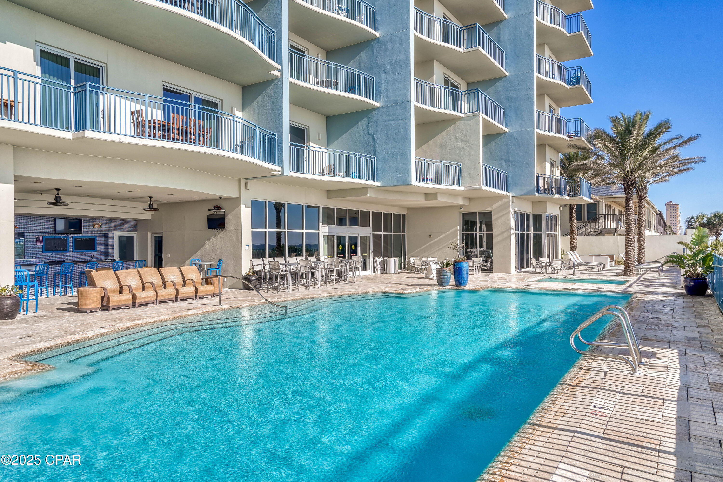 Sterling Breeze - Residential