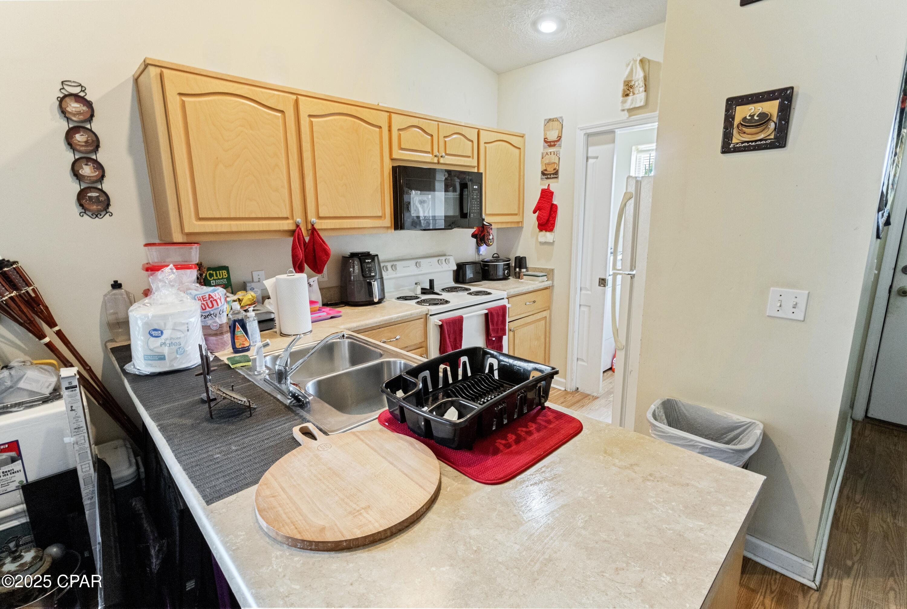 Pinewood Grove Unit 2 - Residential