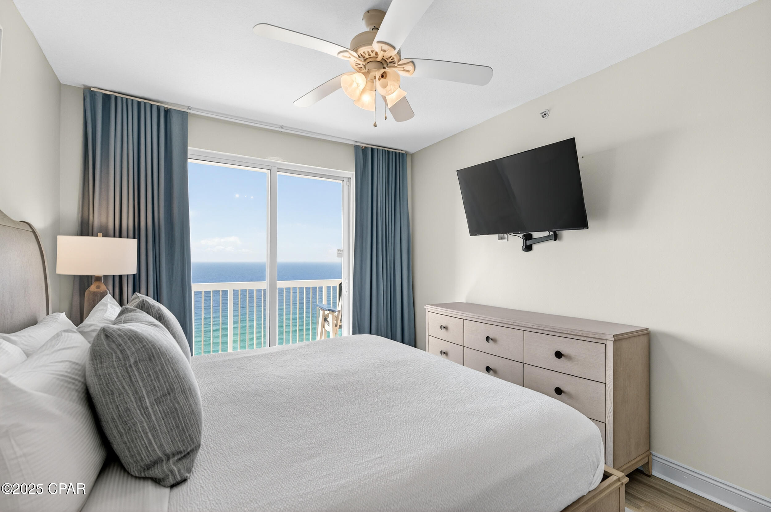 Calypso Towers II - Residential