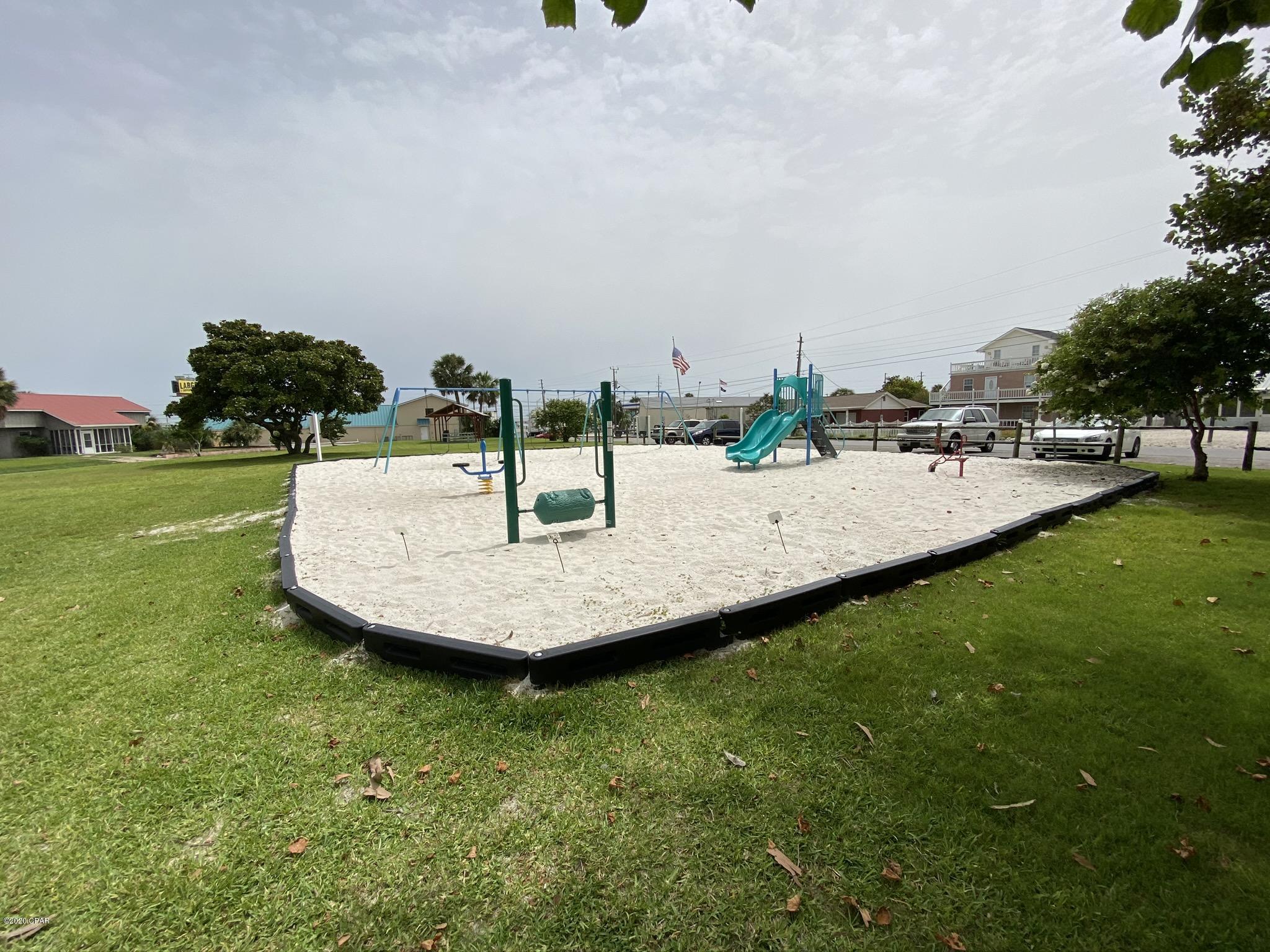 Bahama Beach - Land