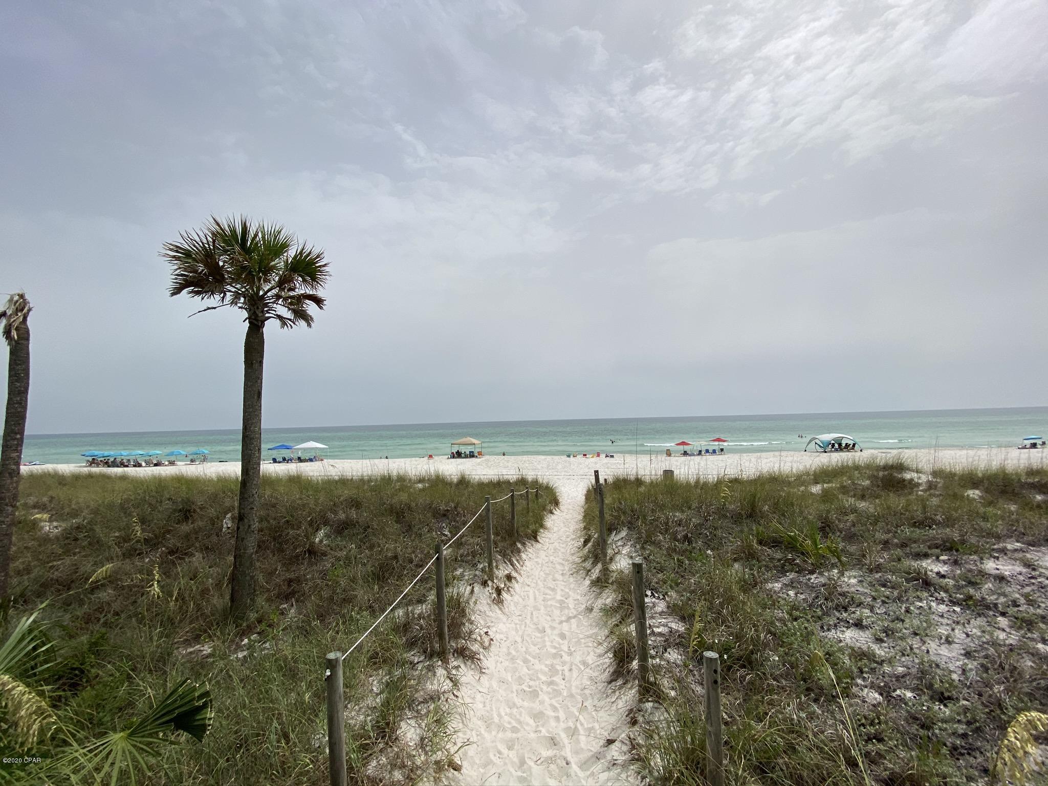 Bahama Beach - Land