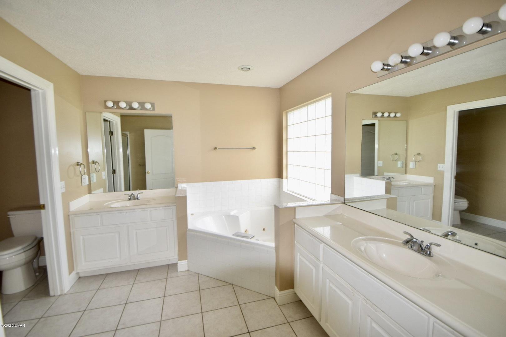 Mowat Highlands Ph VI - Residential