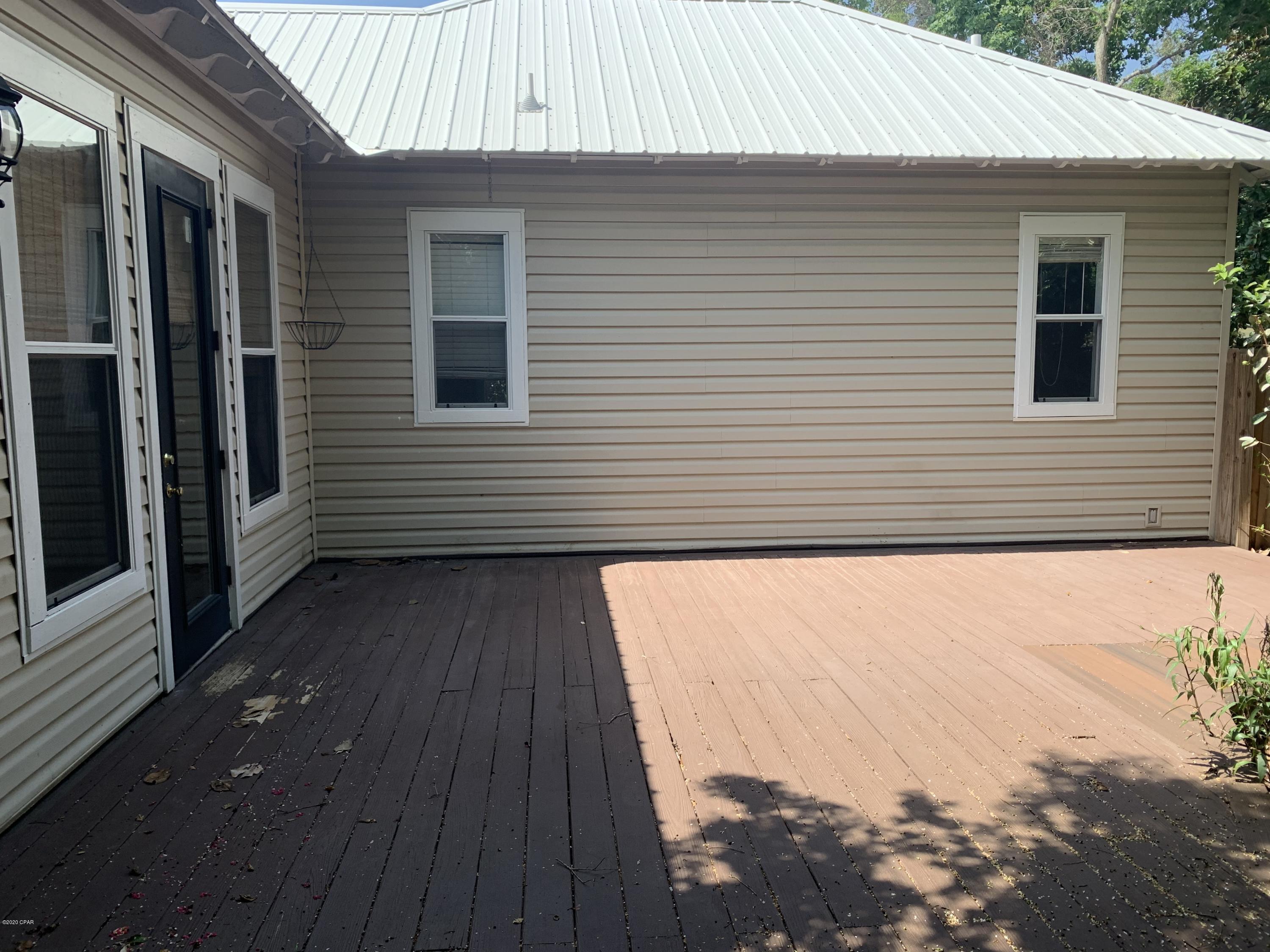 [No Recorded Subdiv] - Residential Lease