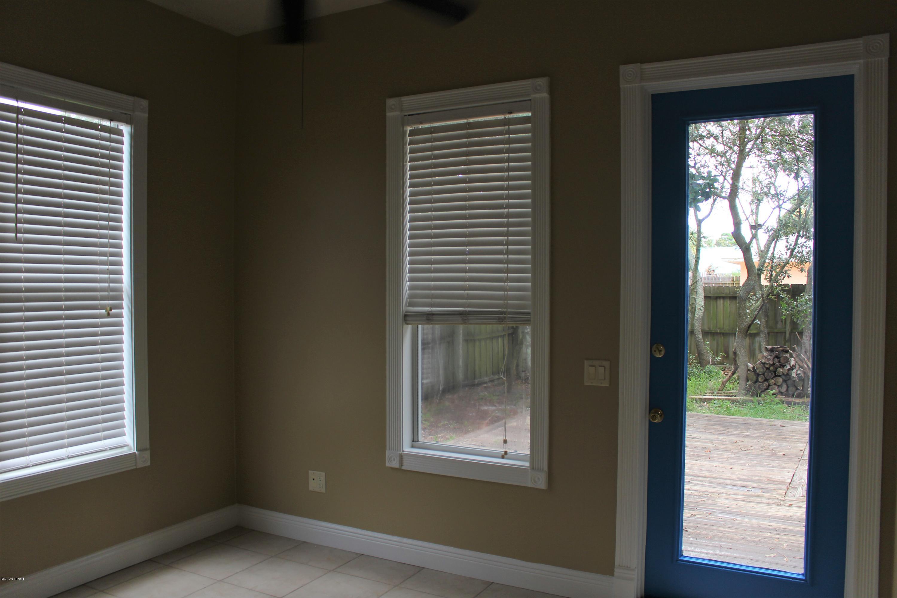 [No Recorded Subdiv] - Residential Lease