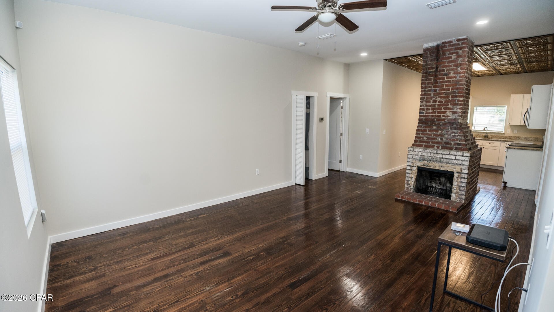 W H Parker - Commercial Lease